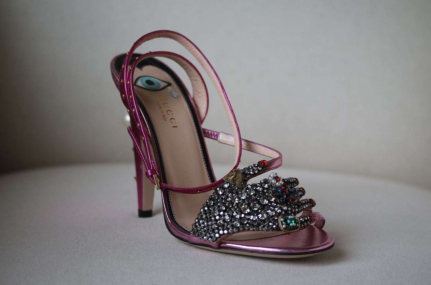 GUCCI CRYSTAL HAND APPLIQUE EMBELLISHED SANDALS EU 38.5 UK 5.5 US 8.5 - Image 2