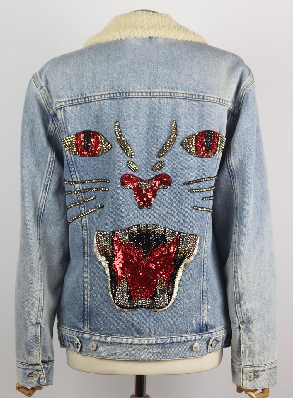 GUCCI EMBELLISHED SHEARLING LINED DENIM JACKET IT 44 UK 12 - Image 4
