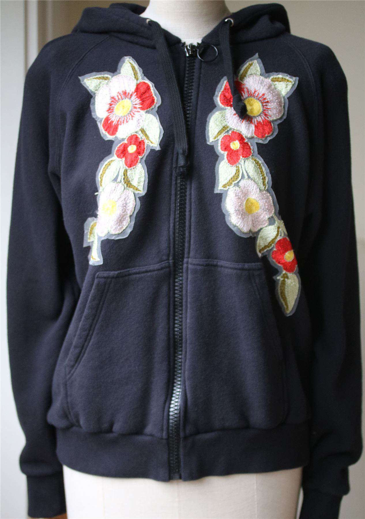 GUCCI EMBROIDERED HOODED SWEATER SMALL - Image 4