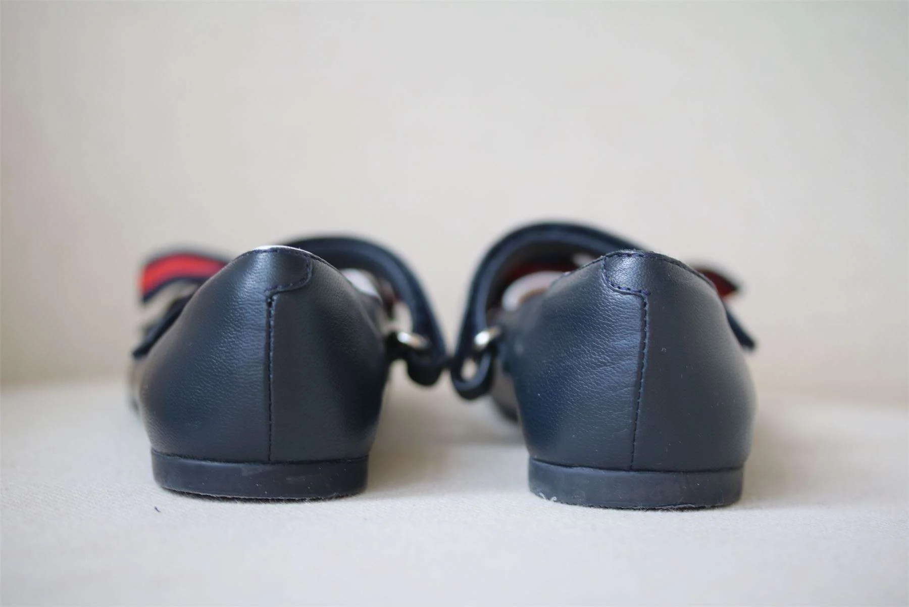GUCCI GIRLS NAVY BLUE LEATHER SHOES EU 27 UK 9 - Image 3