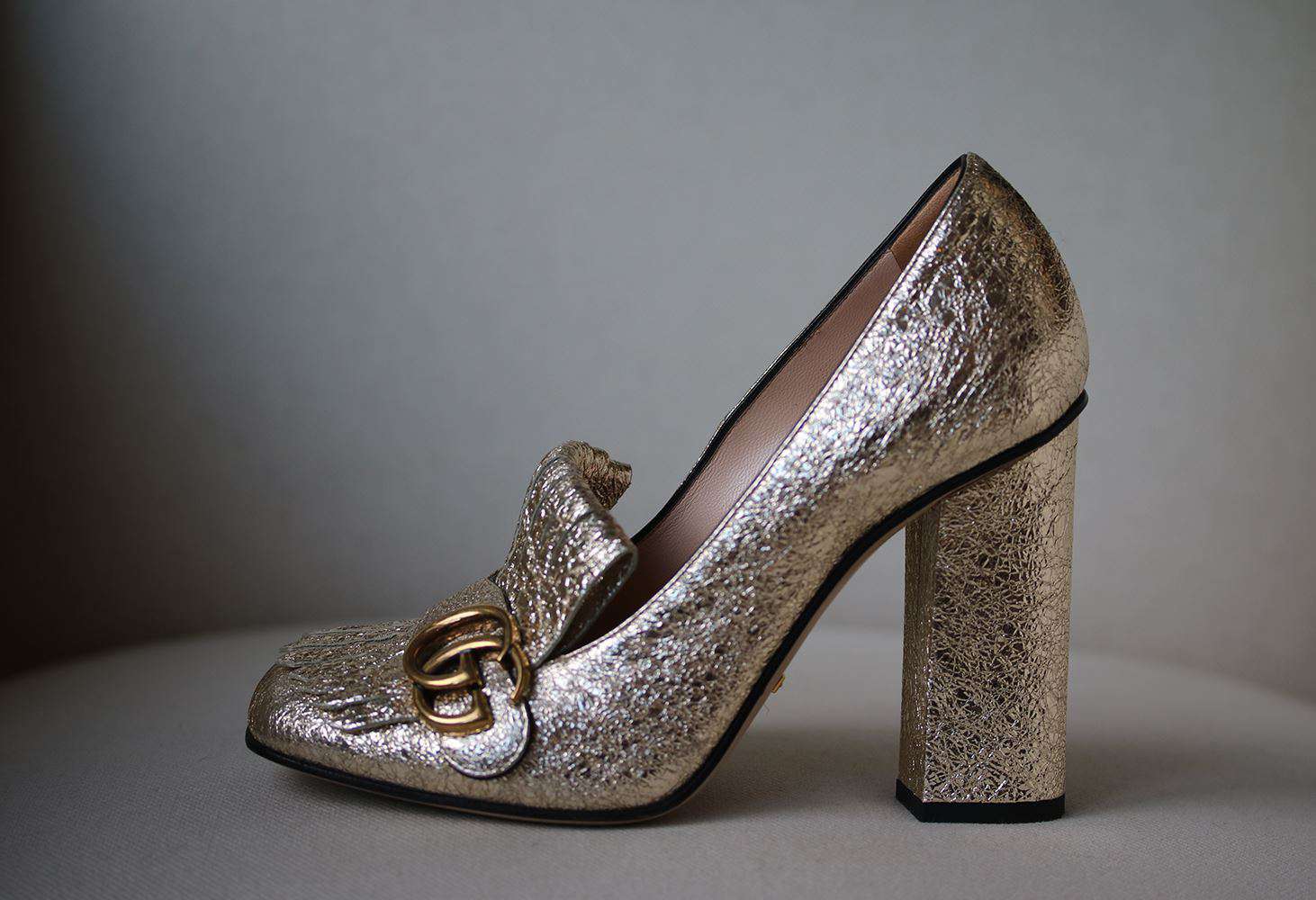 GUCCI MARMONT FRINGED LOGO METALLIC CRACKED LEATHER PUMPS EU 38 UK 5 US 8 - Image 2