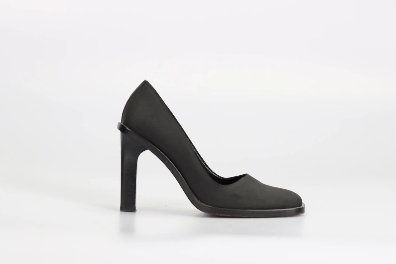GUCCI VINTAGE GROSGRAIN PUMPS EU 36 UK 3 US 6 - Image 2