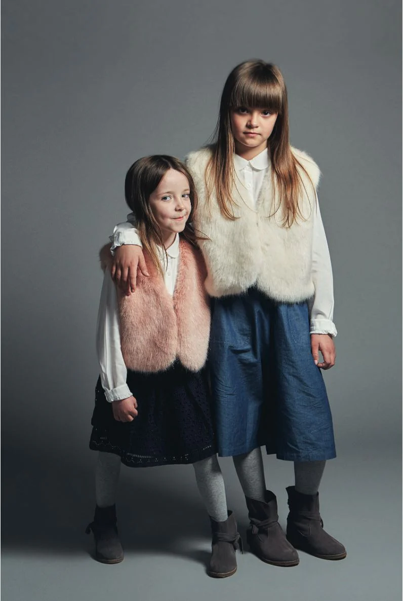 HELEN MOORE GIRLS ERMINE WHITE FAUX FUR WAISTCOAT GILET 4-6 YEARS - Image 8