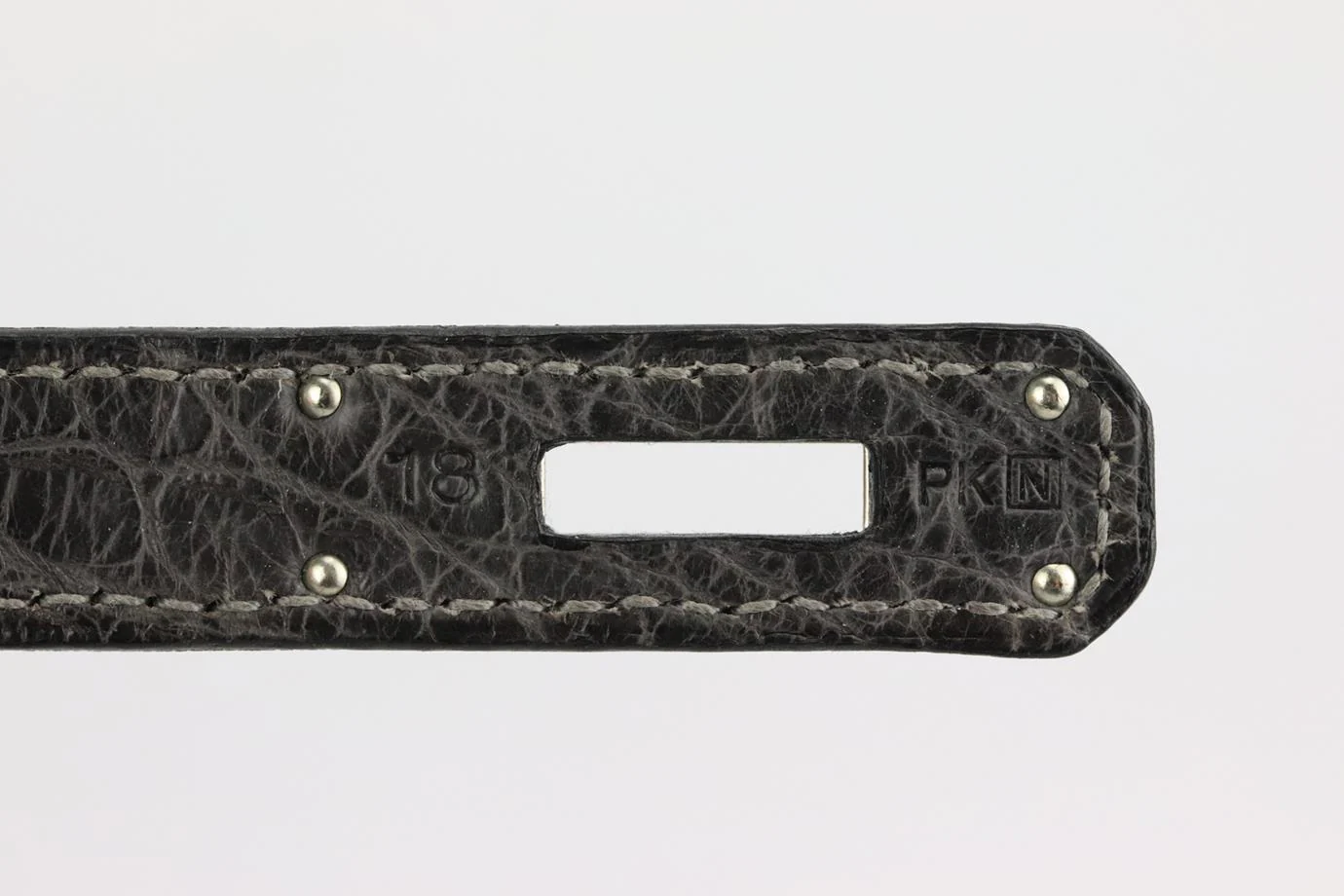 HERMÈS 2010 BIRKIN 35CM MATTE ALLIGATOR MISSISSIPPIENSIS LEATHER BAG - Image 10