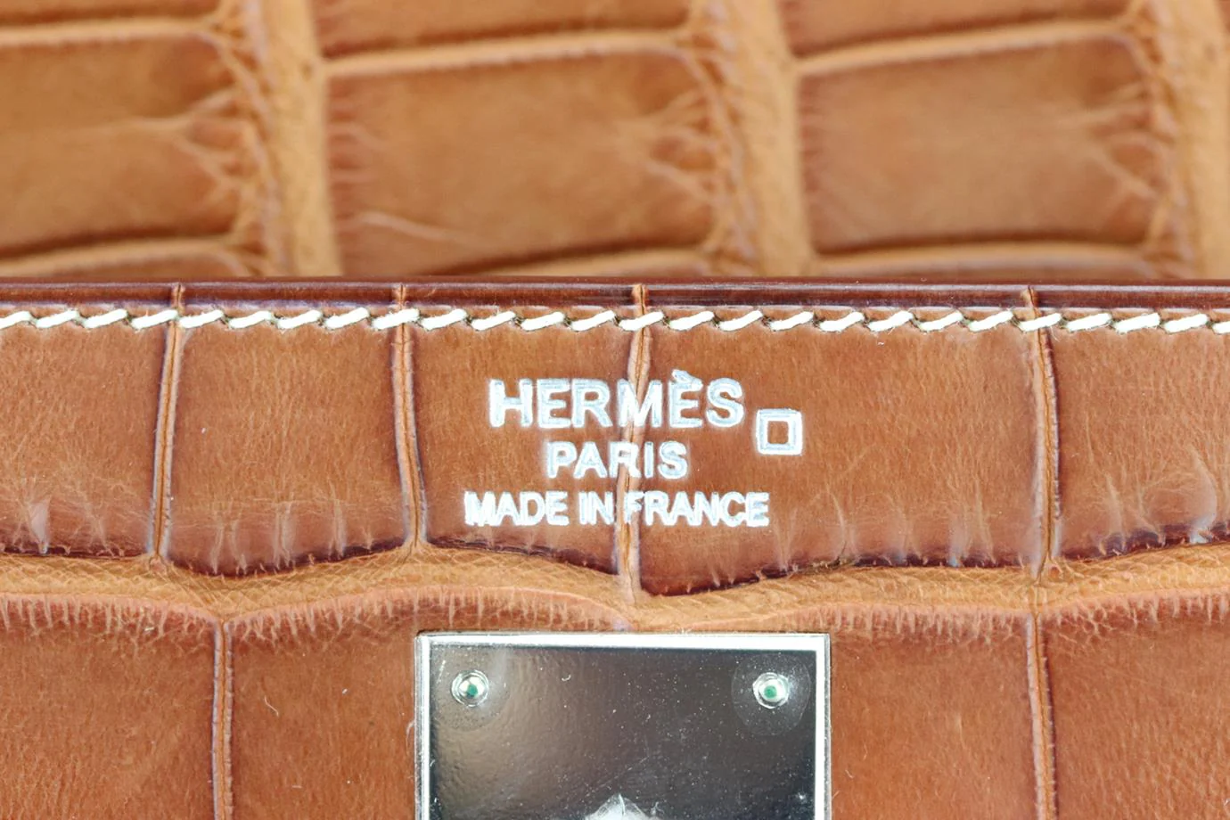 HERMÈS 2010 KELLY 40CM MATTE ALLIGATOR MISSISSIPPIENSIS LEATHER BAG - Image 9