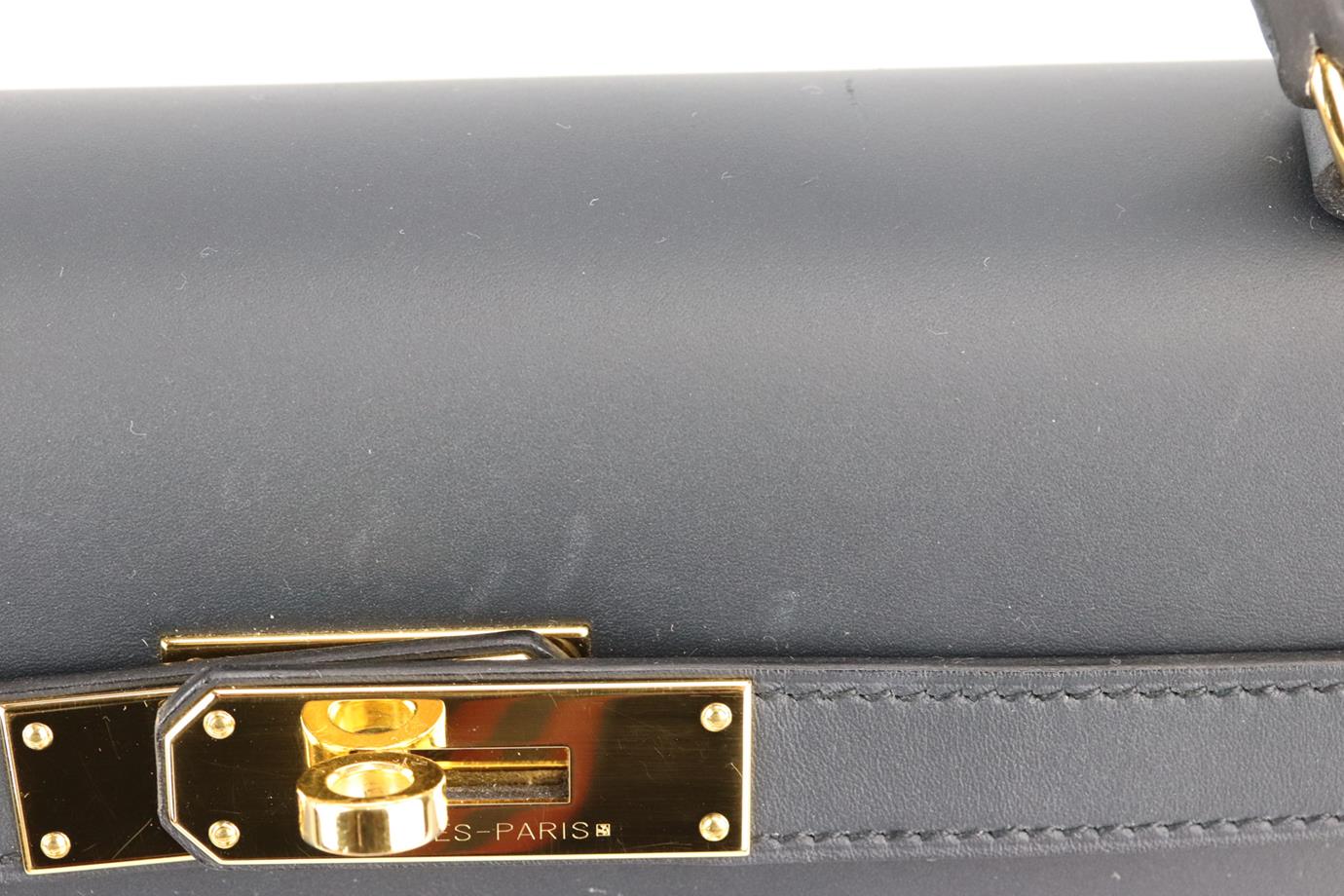 HERMÈS 2015 KELLY SELLIER 32CM SOMBRERO LEATHER BAG - Image 9
