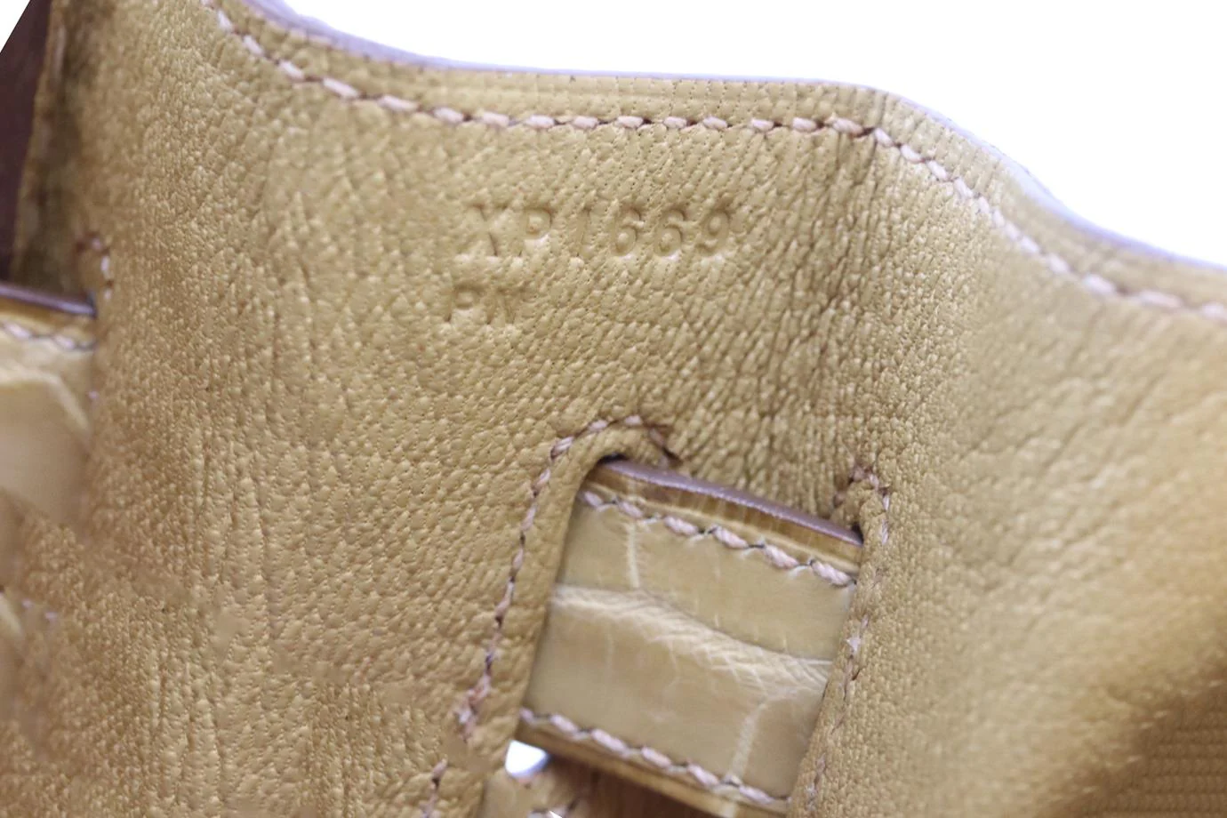 HERMÈS 2016 KELLY RETOURNE 35CM MATTE NILOTICUS CROCODILE LEATHER BAG - Image 12