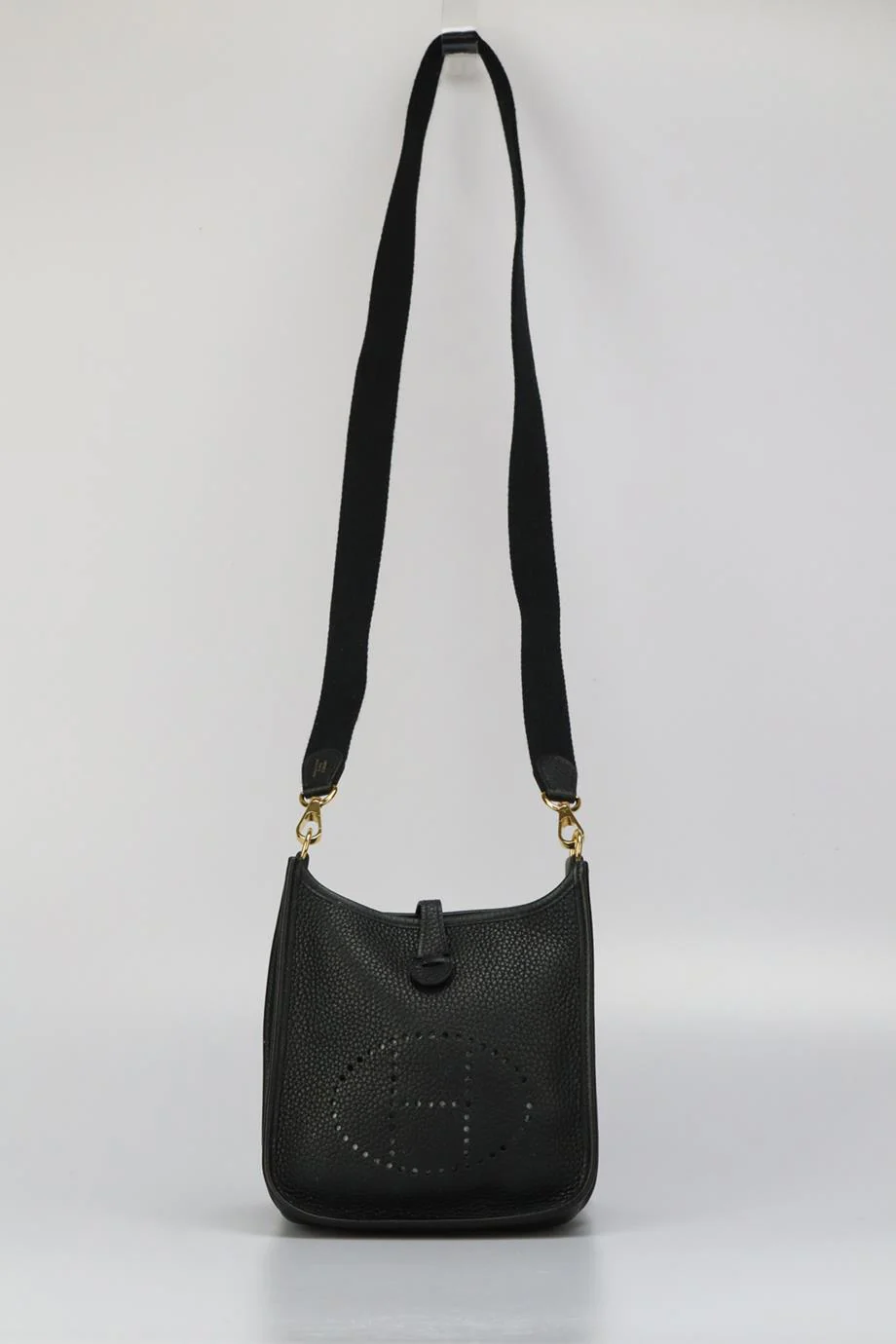 HERMÈS 2020 EVELYNE TMP CLEMENCE LEATHER SHOULDER BAG - Image 2