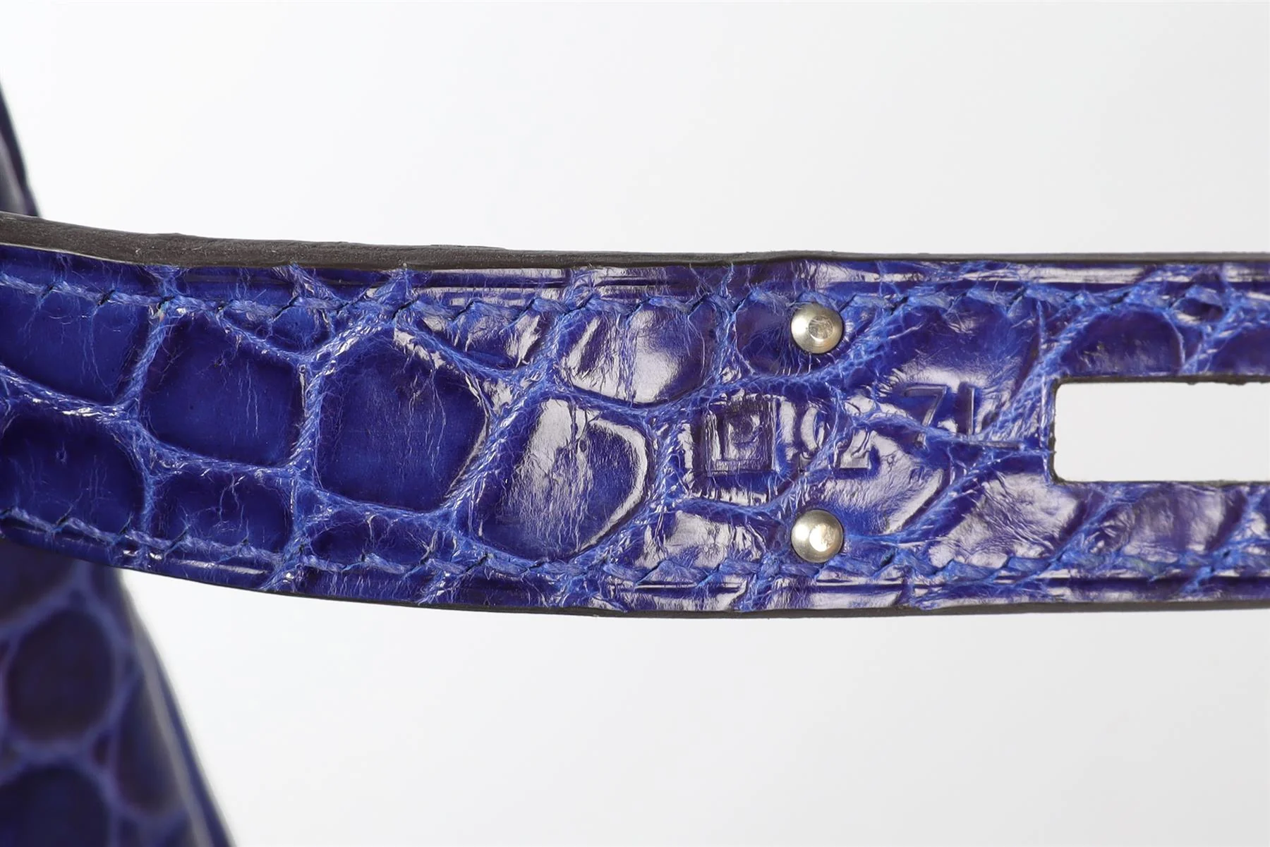 HERMÈS BLUE 2012 BIRKIN 35CM POROSUS CROCODILE LEATHER BAG IN ROYAL BLUE - Image 12
