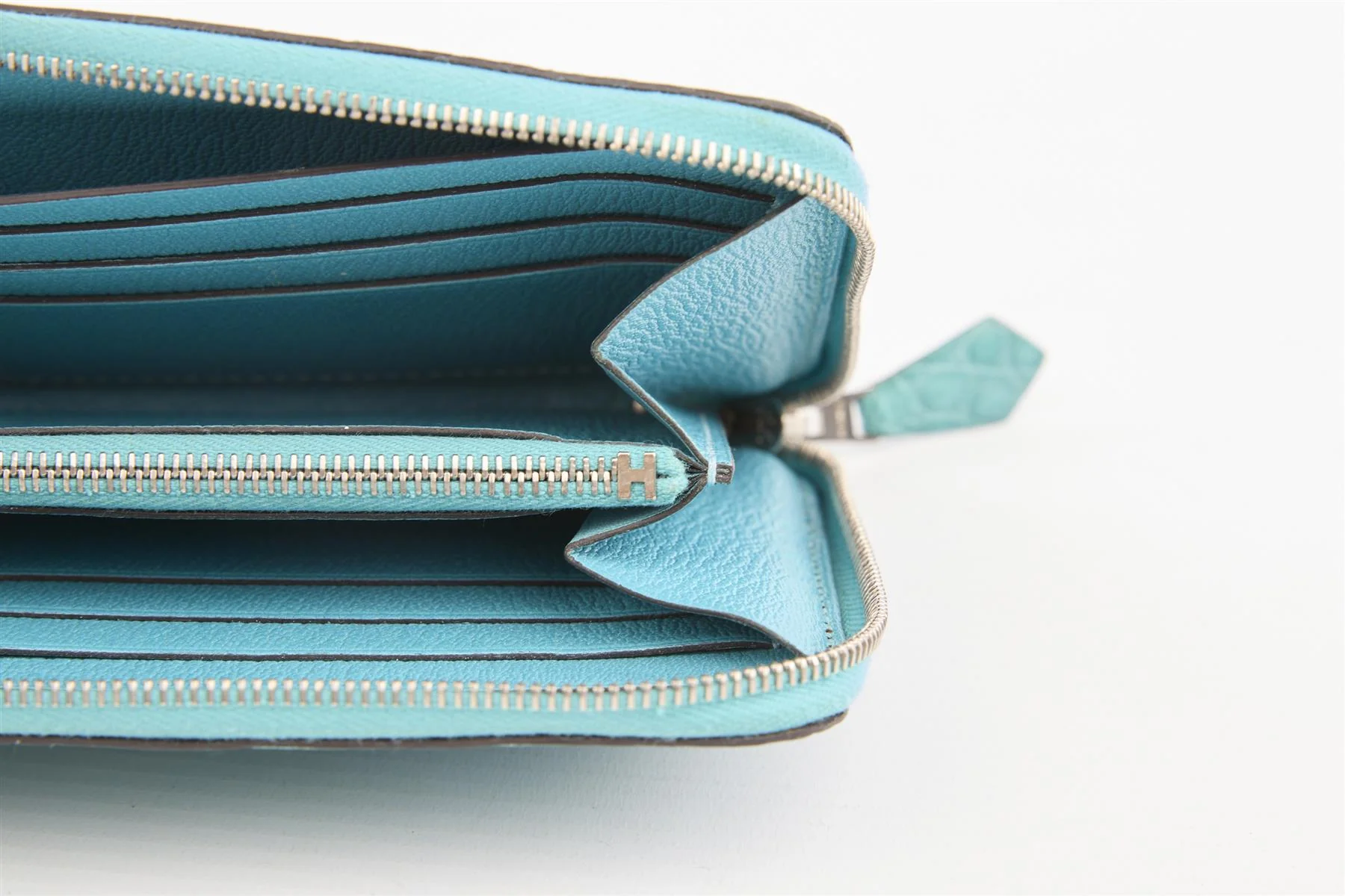 HERMÈS BLUE 2015 AZAP CLASSIC MATTE ALLIGATOR MISSISSIPPIENSIS WALLET - Image 12
