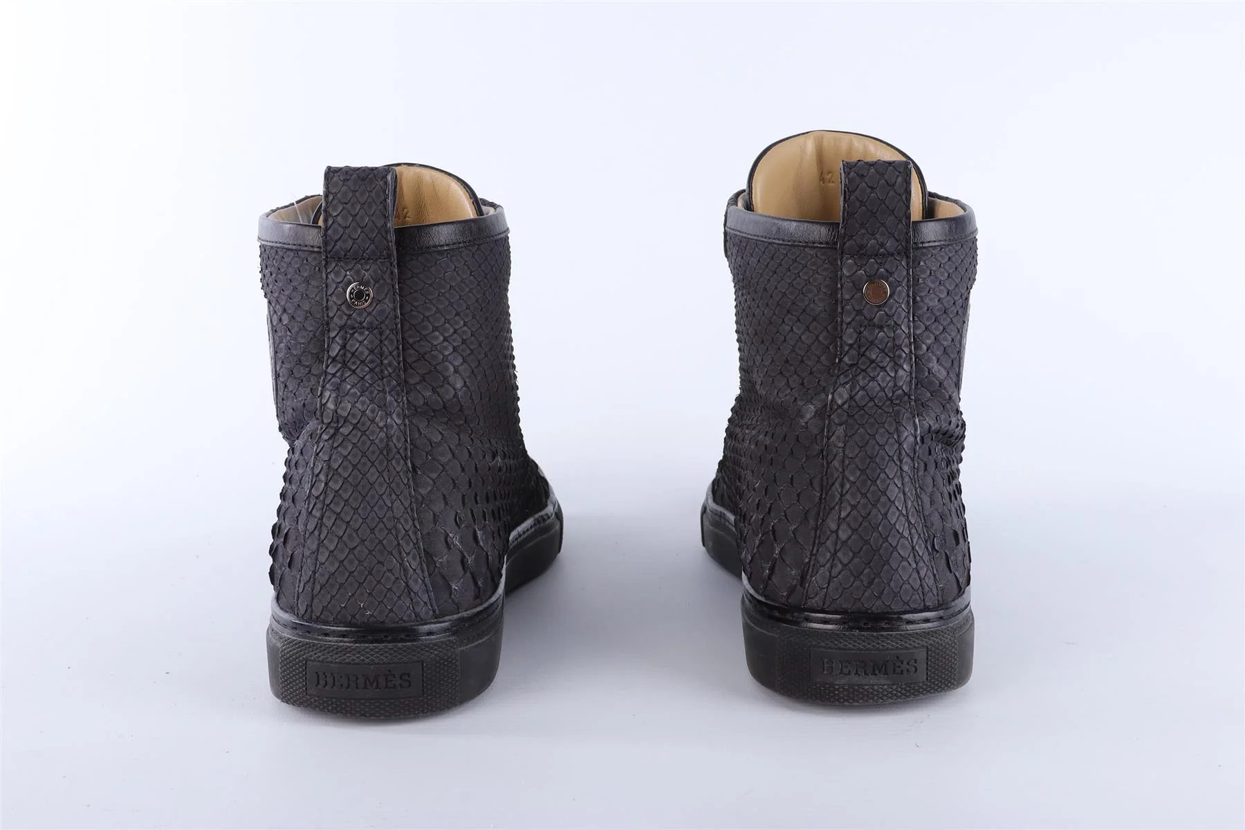 HERMÈS MEN'S BLACK LEATHER SNEAKERS EU 42 UK 8 US 9.5 - Image 5