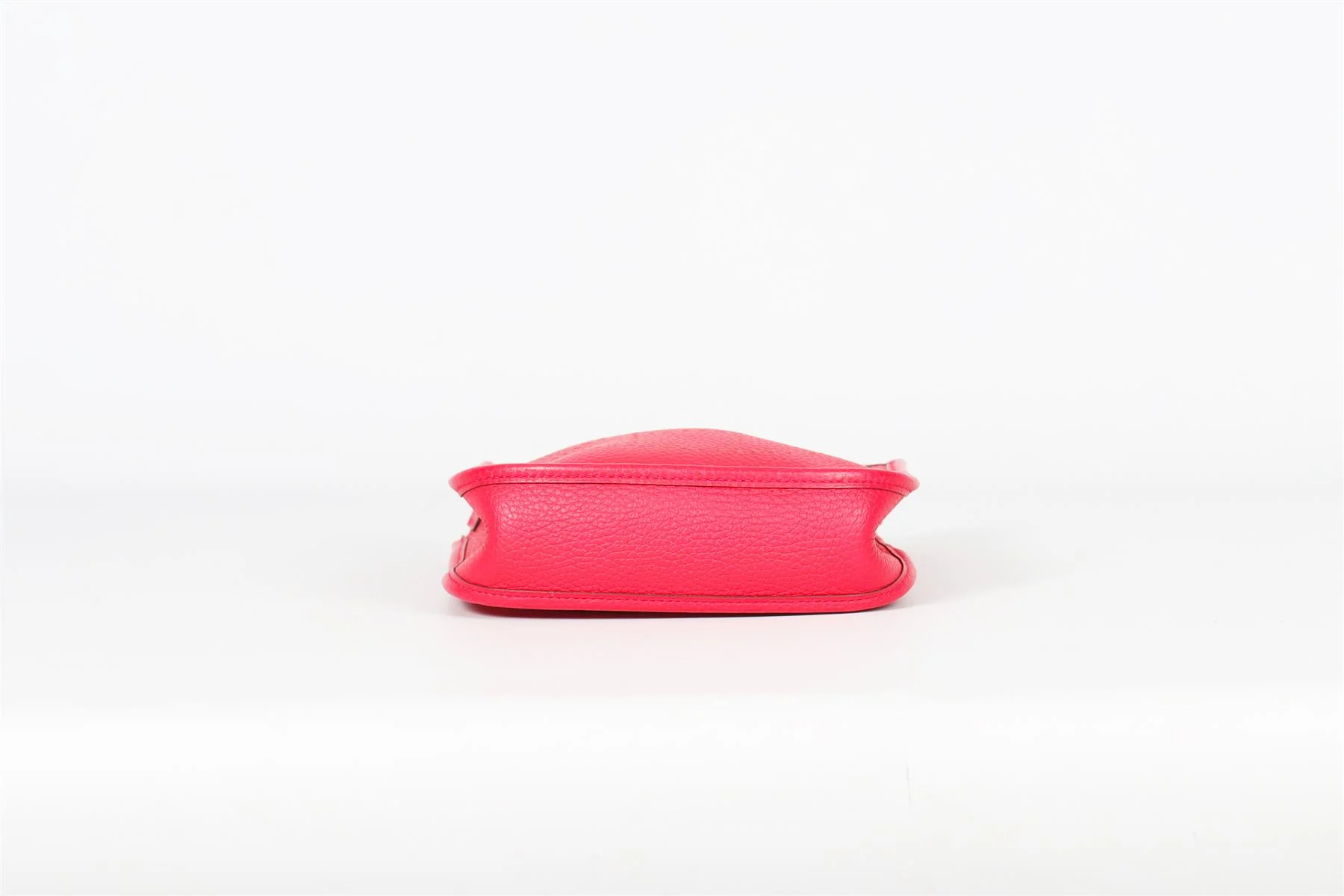 HERMÈS PINK 2018 EVELYNE 16CM CLEMENCE LEATHER SHOULDER BAG - Image 8