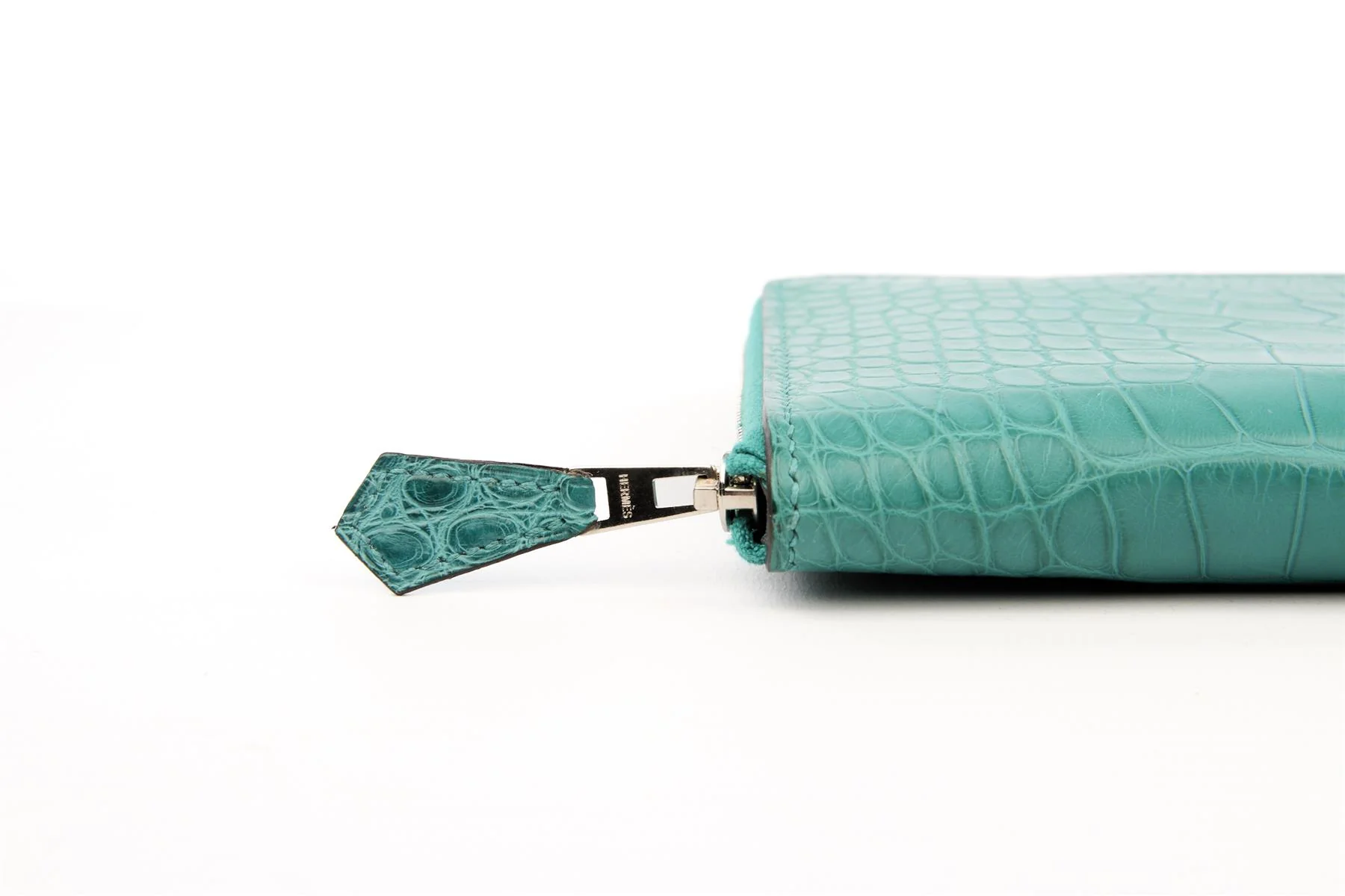HERMÈS TURQUOISE 2017 AZAP CLASSIC MATTE ALLIGATOR MISSISSIPPIENSIS WALLET - Image 9