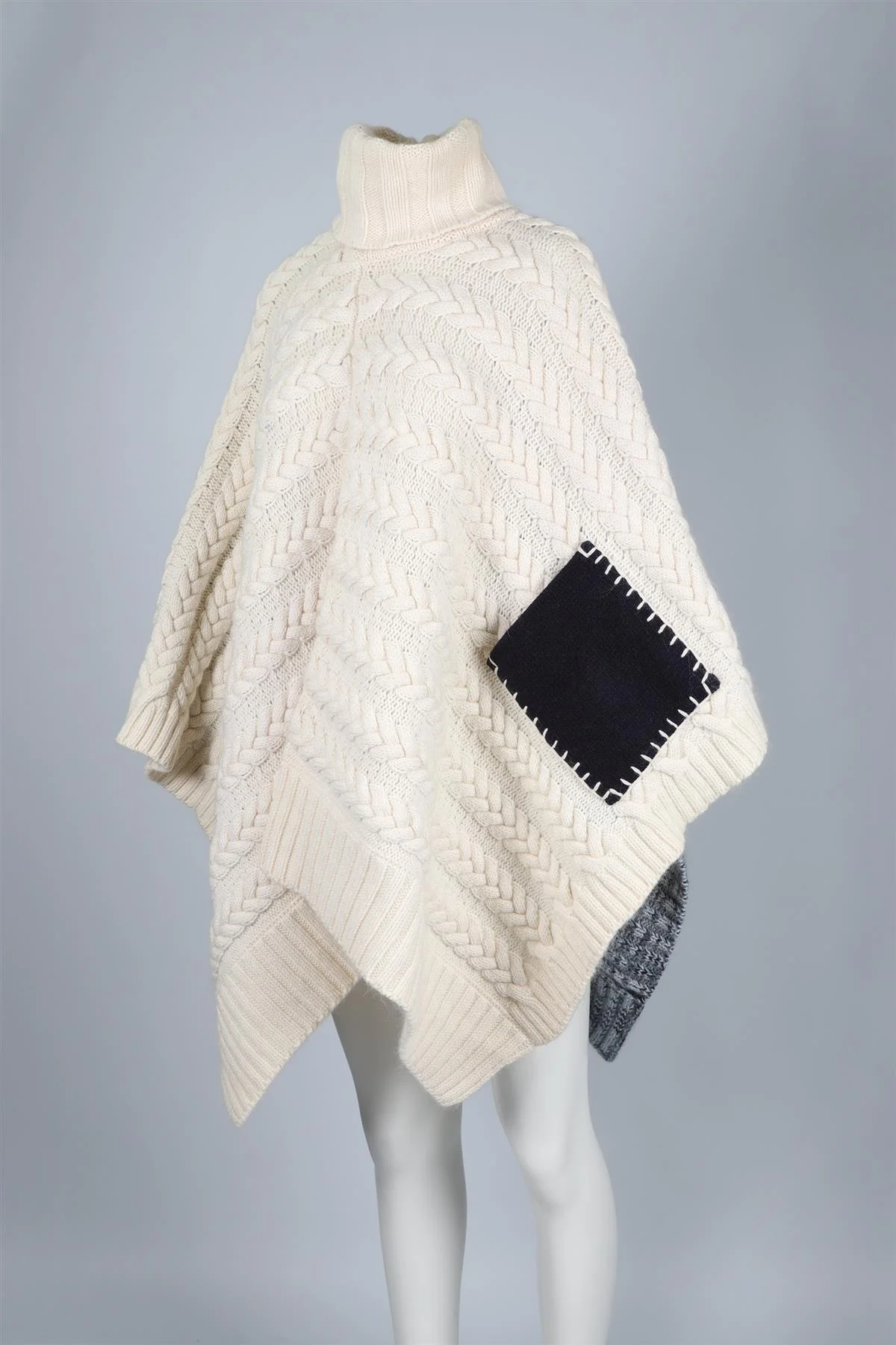 HILFIGER COLLECTION BLUE AND CREAM WOOL BLEND PONCHO XSMALL - Image 3