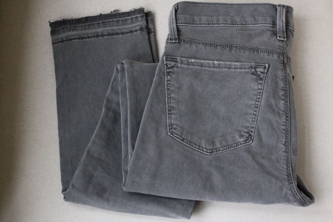 J BRAND SILVER FOX GREY RIPPED JEANS W25 UK 6/8 - Image 2