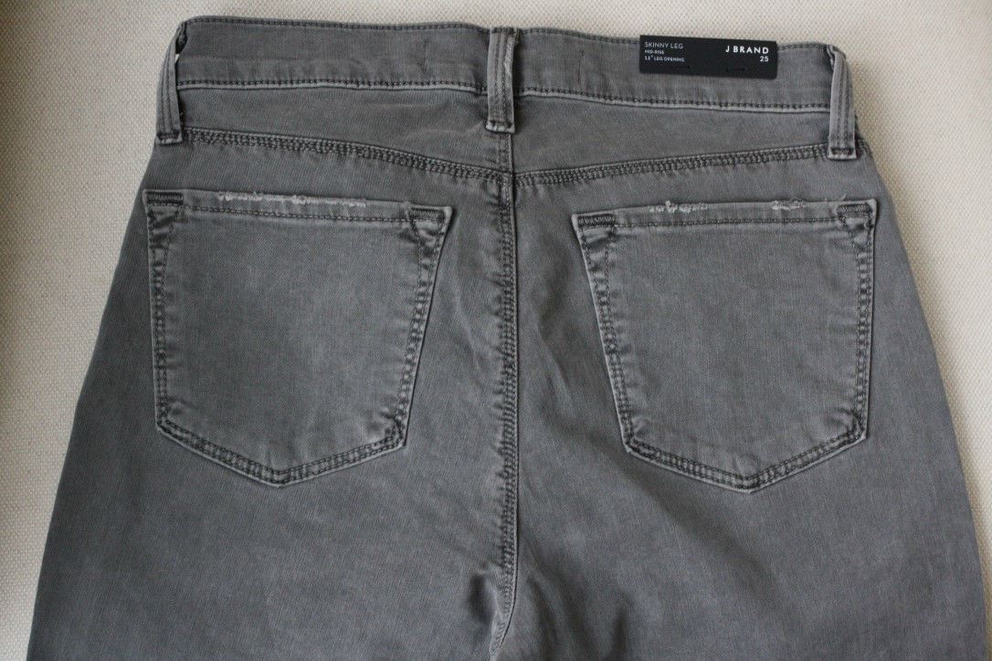 J BRAND SILVER FOX GREY RIPPED JEANS W25 UK 6/8 - Image 5