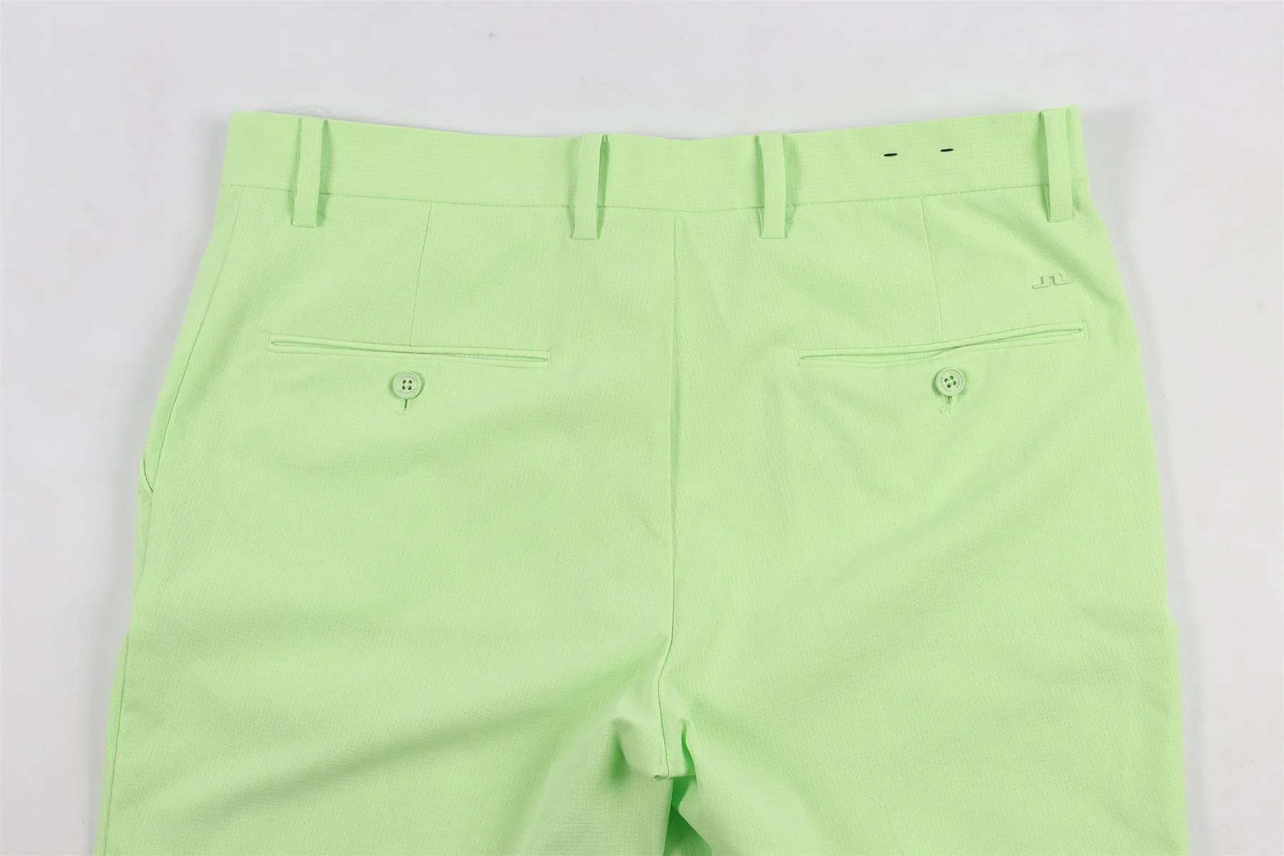 J LINDEBERG GREEN MEN'S JERSEY SHORTS UK 34 - Image 5