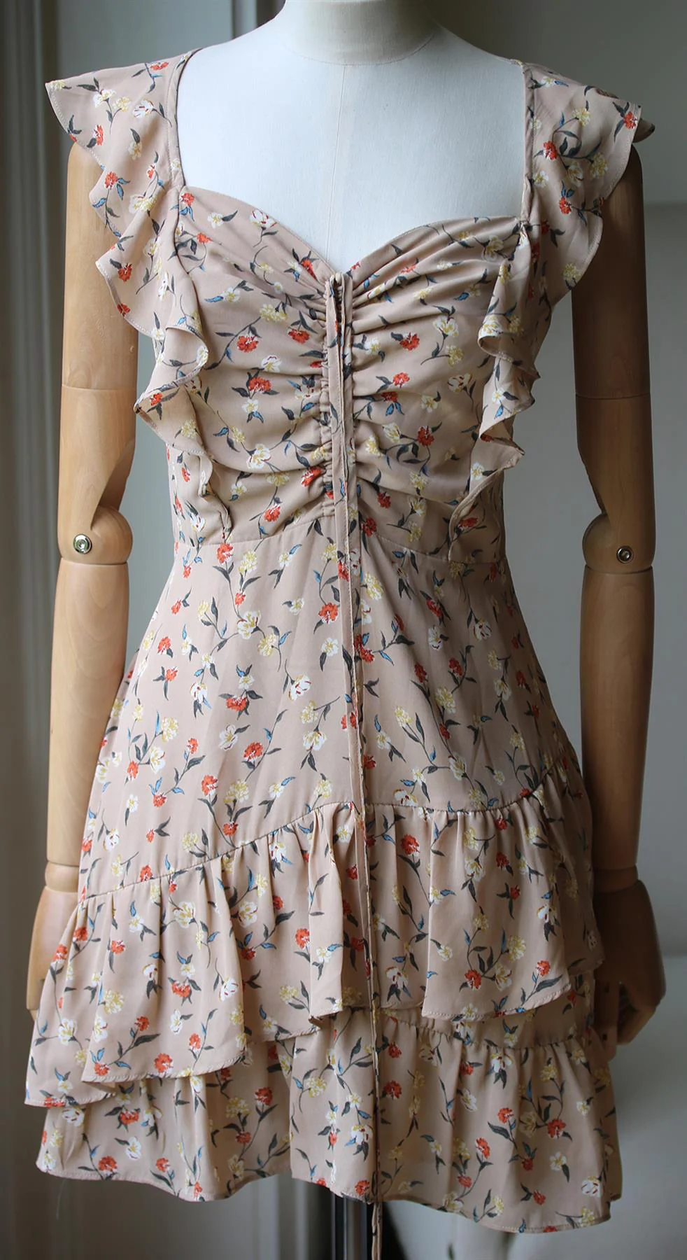 J.O.A. FLORAL PRINT RUCHED RUFFLED MINI DRESS LARGE - Image 2