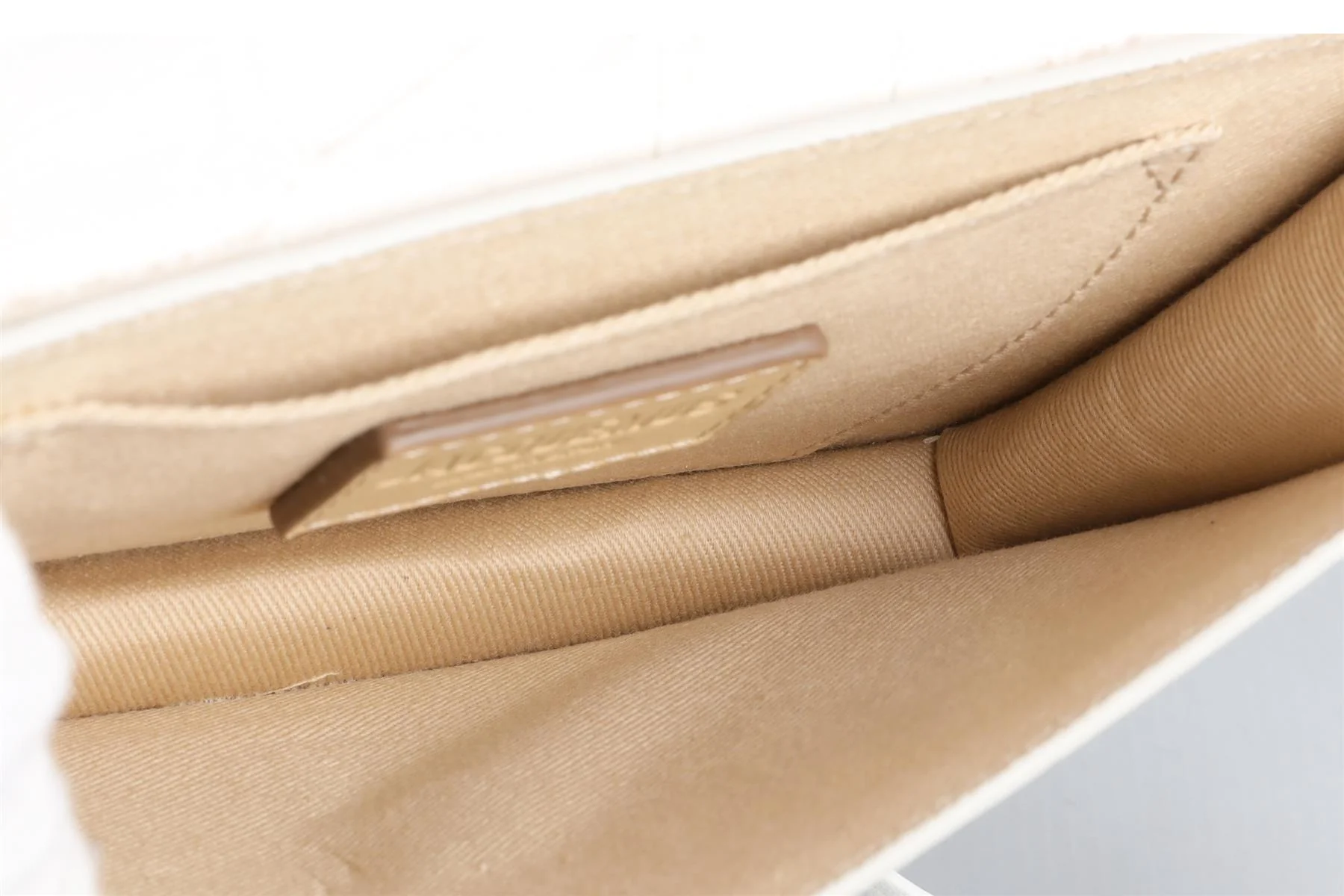 JACQUEMUS WHITE LE SAC RIVIERA LEATHER SHOULDER BAG - Image 11