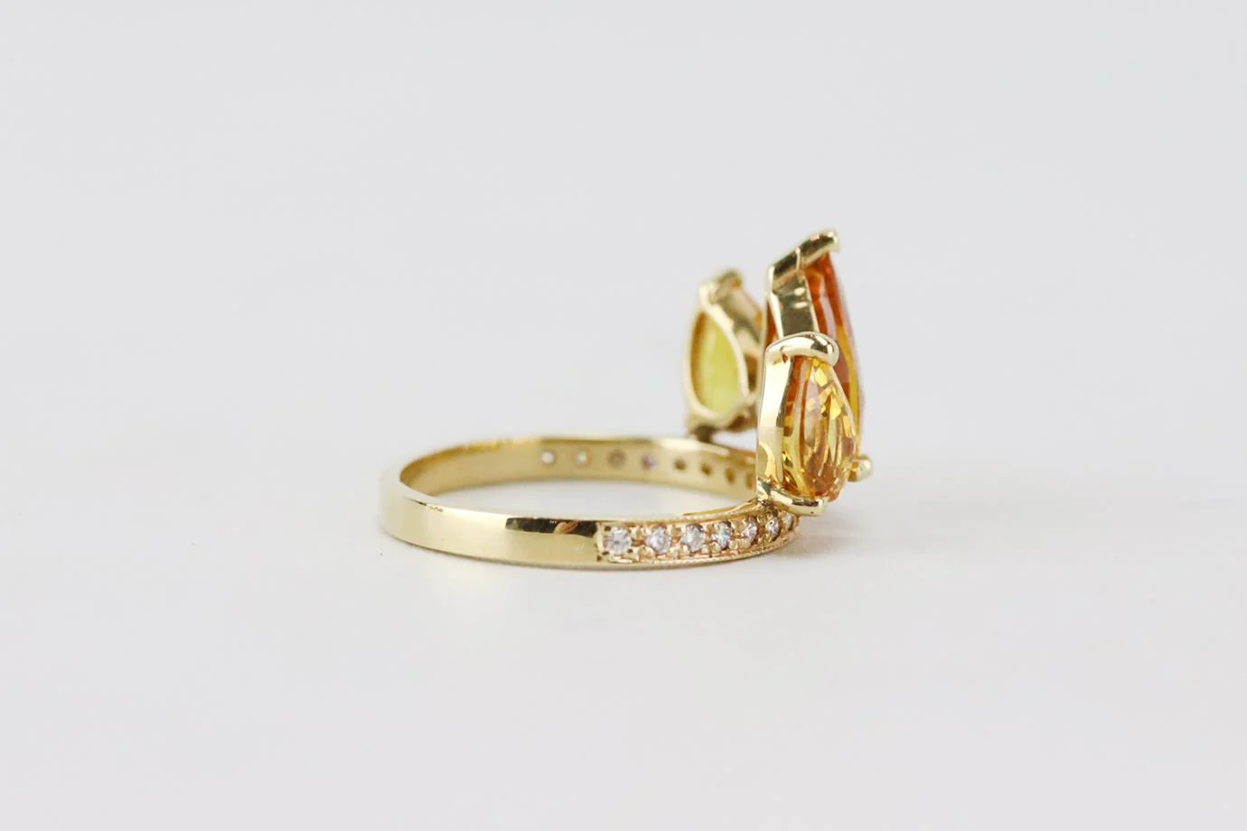 JACQUIE AICHE 14K YELLOW GOLD PETAL STACK RING 16.5 MM - Image 3