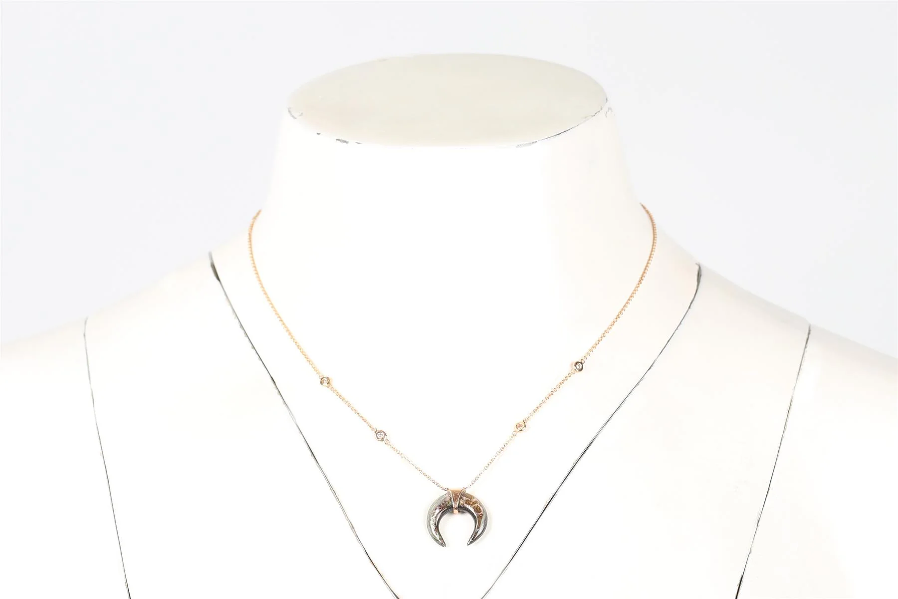 JACQUIE AICHE DOUBLE HORN 14K ROSE GOLD, ABALONE AND PAVE DIAMOND NECKLACE - Image 2
