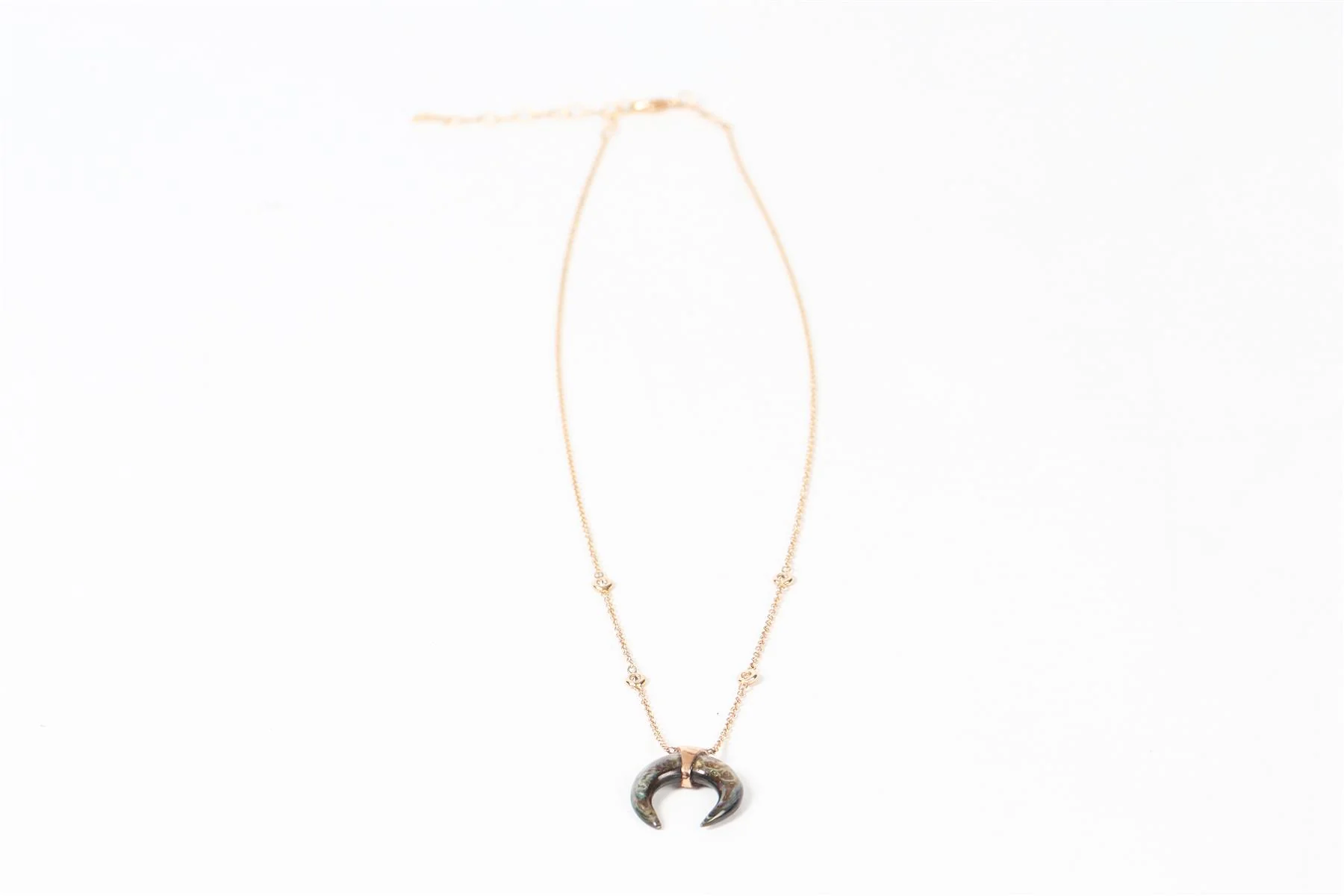 JACQUIE AICHE DOUBLE HORN 14K ROSE GOLD, ABALONE AND PAVE DIAMOND NECKLACE - Image 3
