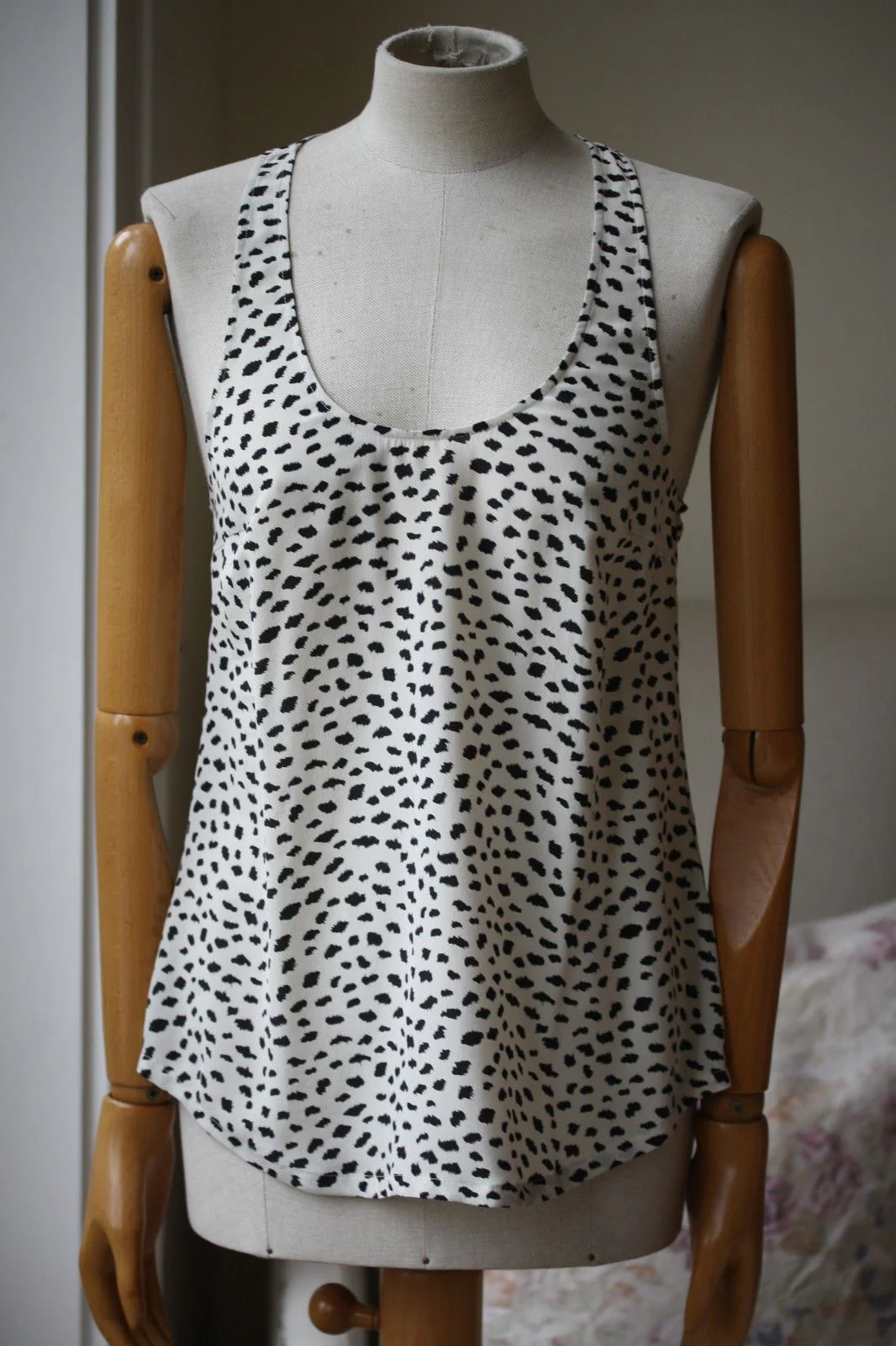 JOIE DREW SILK DOT TANK TOP SMALL - Image 2