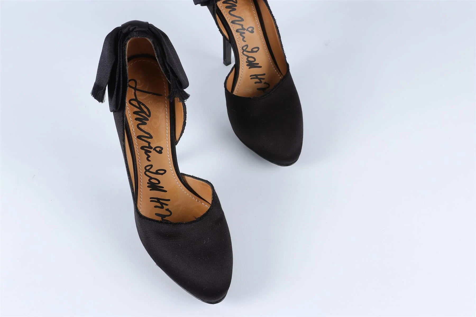 LANVIN BLACK SATIN PUMPS EU 38 UK 5 US 8 - Image 4
