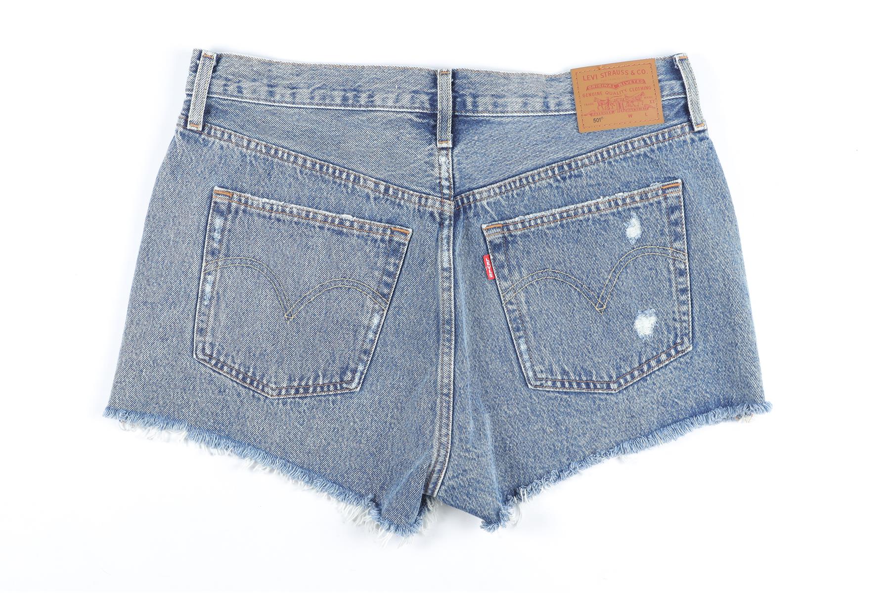 LEVI'S BLUE HIGH RISE DENIM SHORTS W30 UK 12 - Image 4