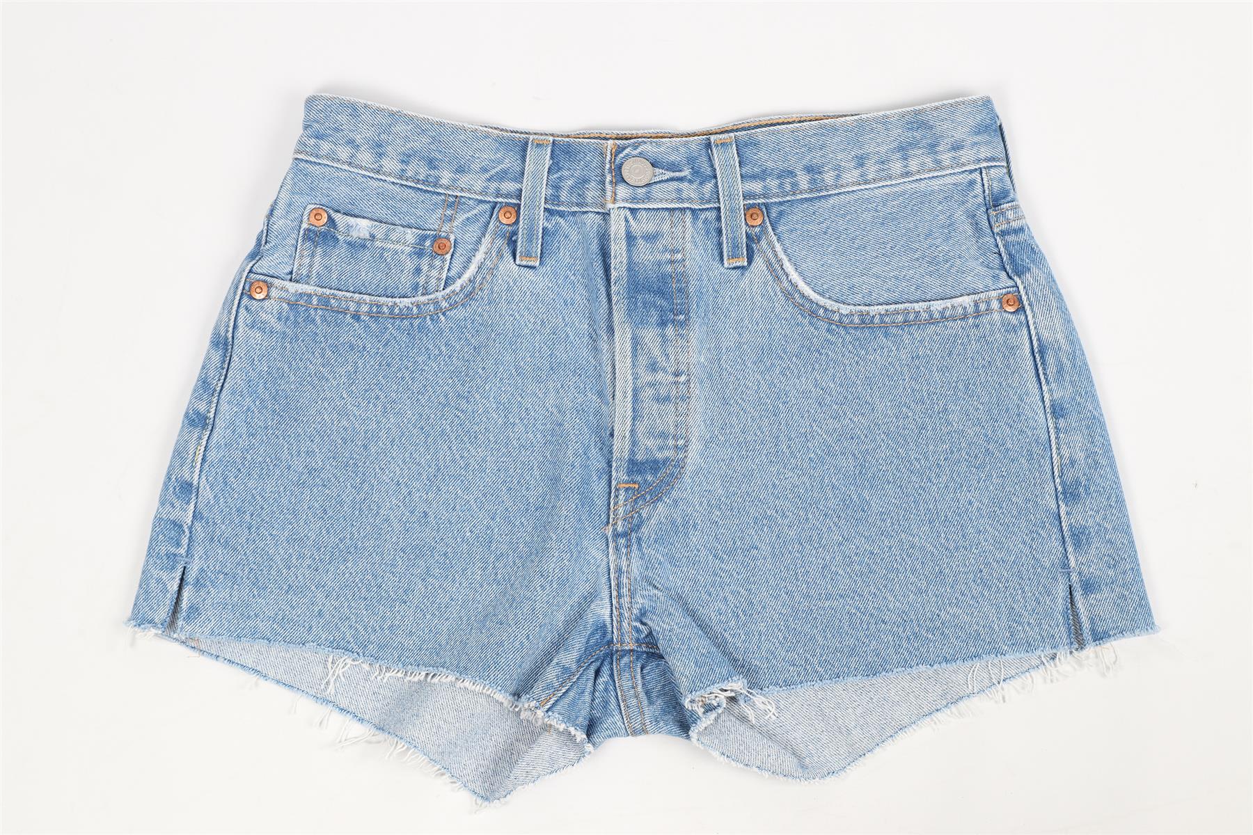 LEVI'S HIGH RISE DENIM SHORTS W27 UK 8-10 - Image 2