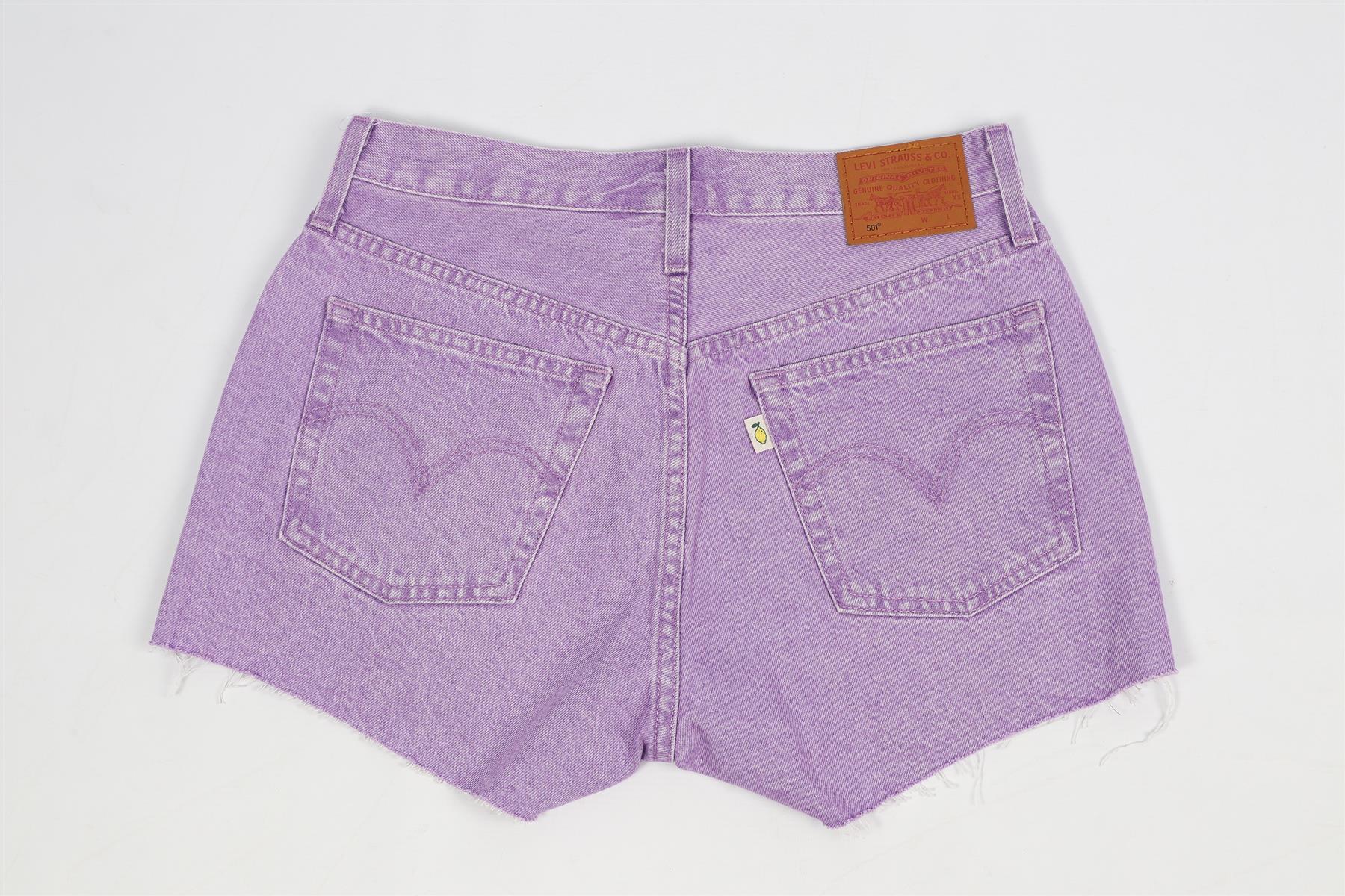 LEVI'S HIGH RISE DENIM SHORTS W28 UK 10 - Image 4
