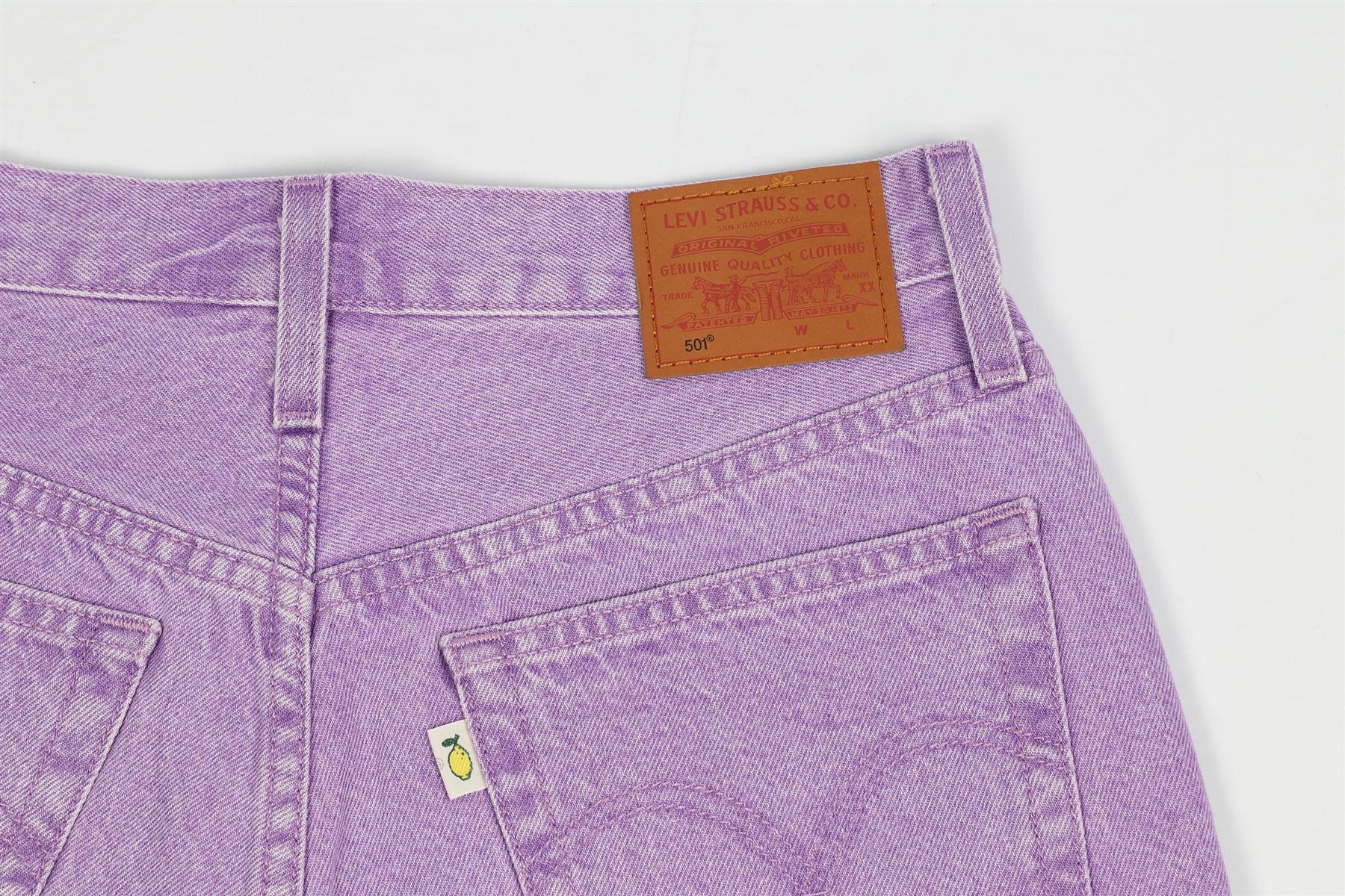 LEVI'S HIGH RISE DENIM SHORTS W28 UK 10 - Image 5