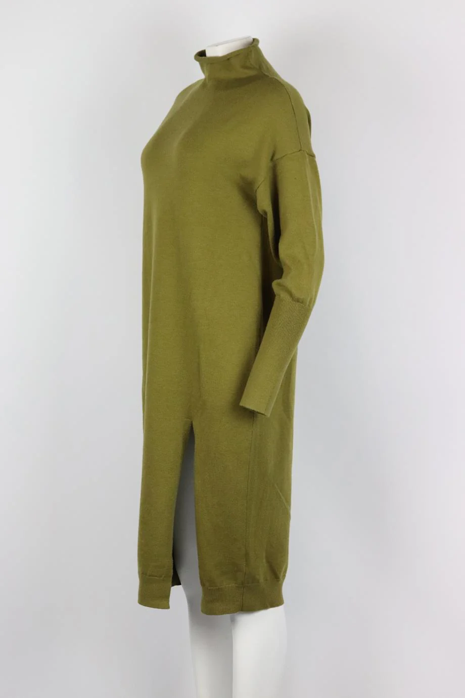 LINE AND DOT KNITTED TURTLENECK MIDI DRESS SMALL - Image 3