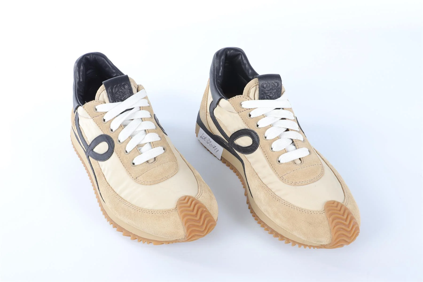 LOEWE BEIGE FLOW RUNNER SUEDE SNEAKERS EU 38 UK 5 US 8 - Image 4