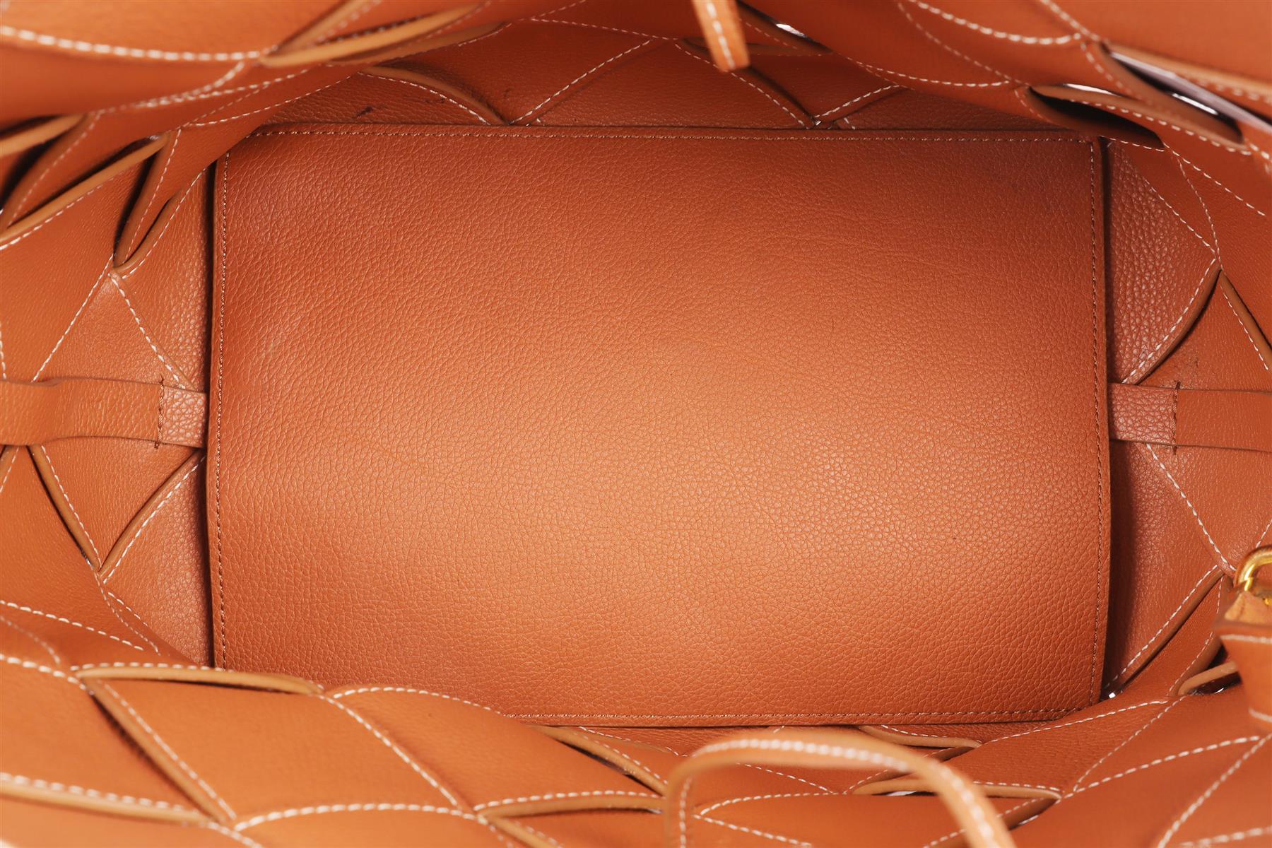 LOEWE BROWN SURPLUS MEDIUM LEATHER TOTE BAG - Image 11