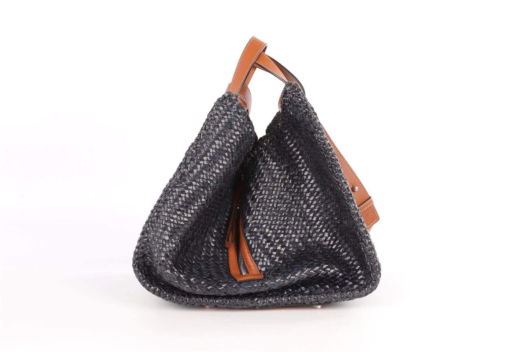 LOEWE NAVY HAMMOCK MEDIUM LEATHER TOTE BAG - Image 6