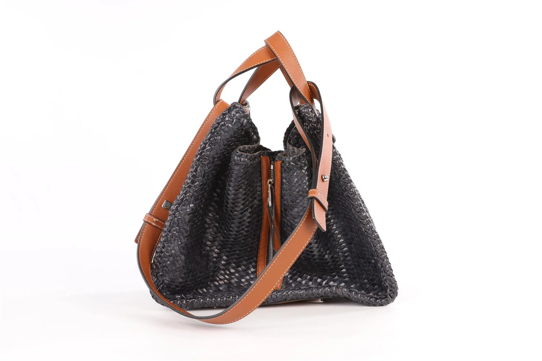 LOEWE NAVY HAMMOCK MEDIUM LEATHER TOTE BAG - Image 7