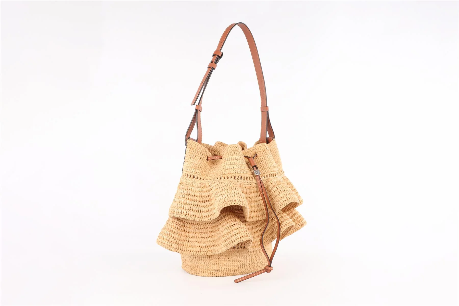 LOEWE X PAULA'S IBIZA BEIGE BALLOON RAFFIA SHOULDER BAG - Image 3
