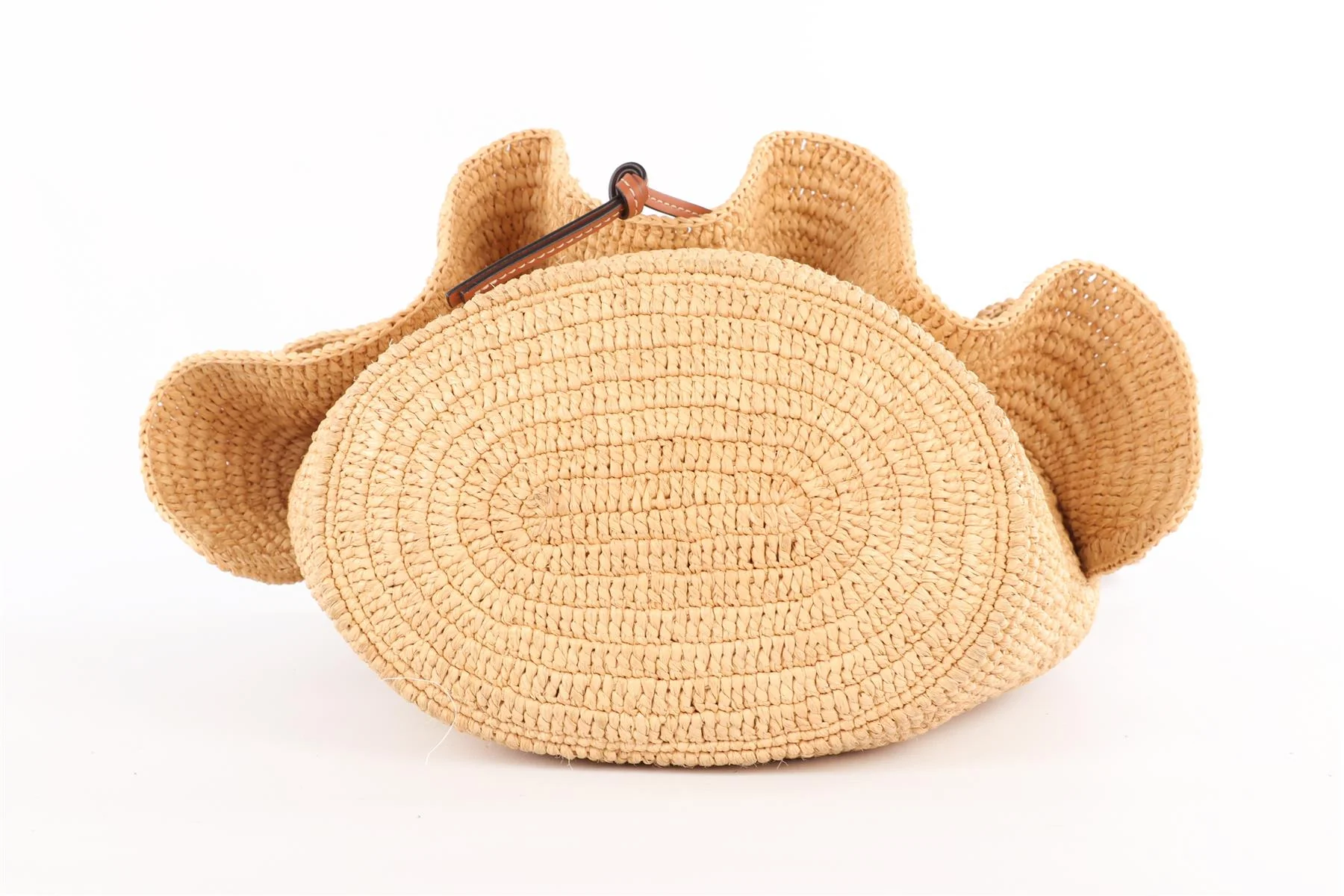 LOEWE X PAULA'S IBIZA BEIGE BALLOON RAFFIA SHOULDER BAG - Image 7