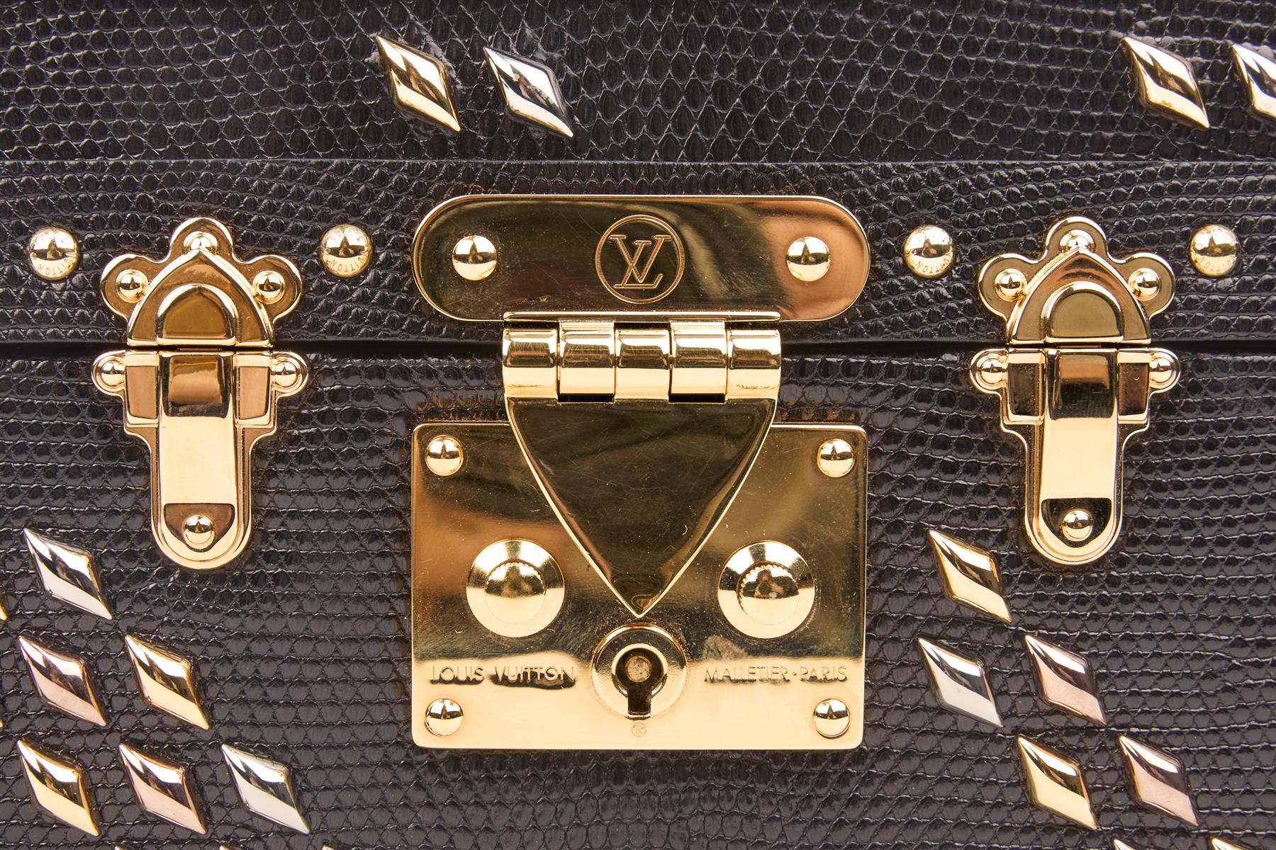 LOUIS VUITTON BLACK 2016 PETITE MALLE LEATHER CLUTCH - Image 9