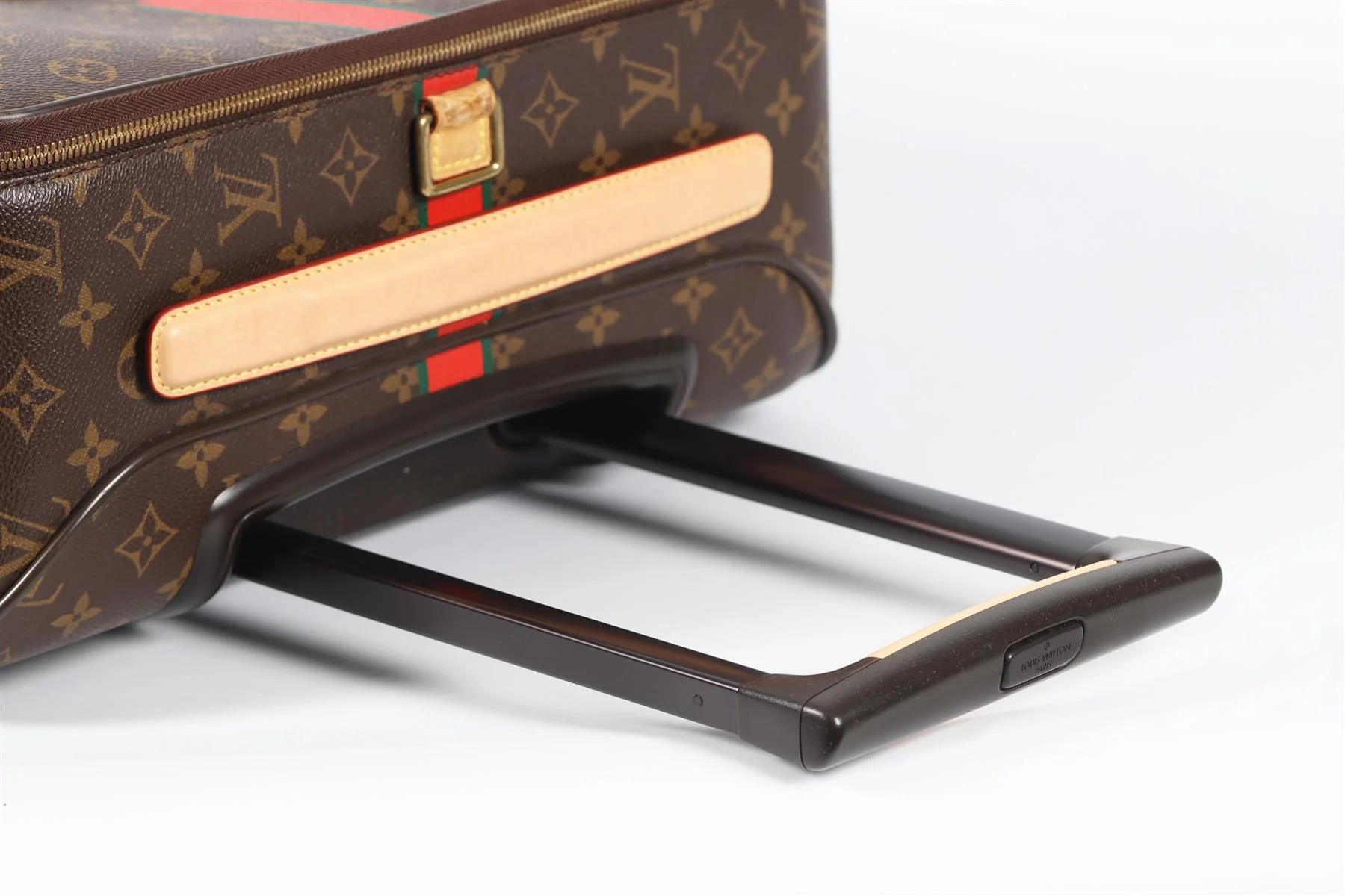 LOUIS VUITTON BROWN 2010 PEGASE 55 COATED CANVAS SUITCASE - Image 9