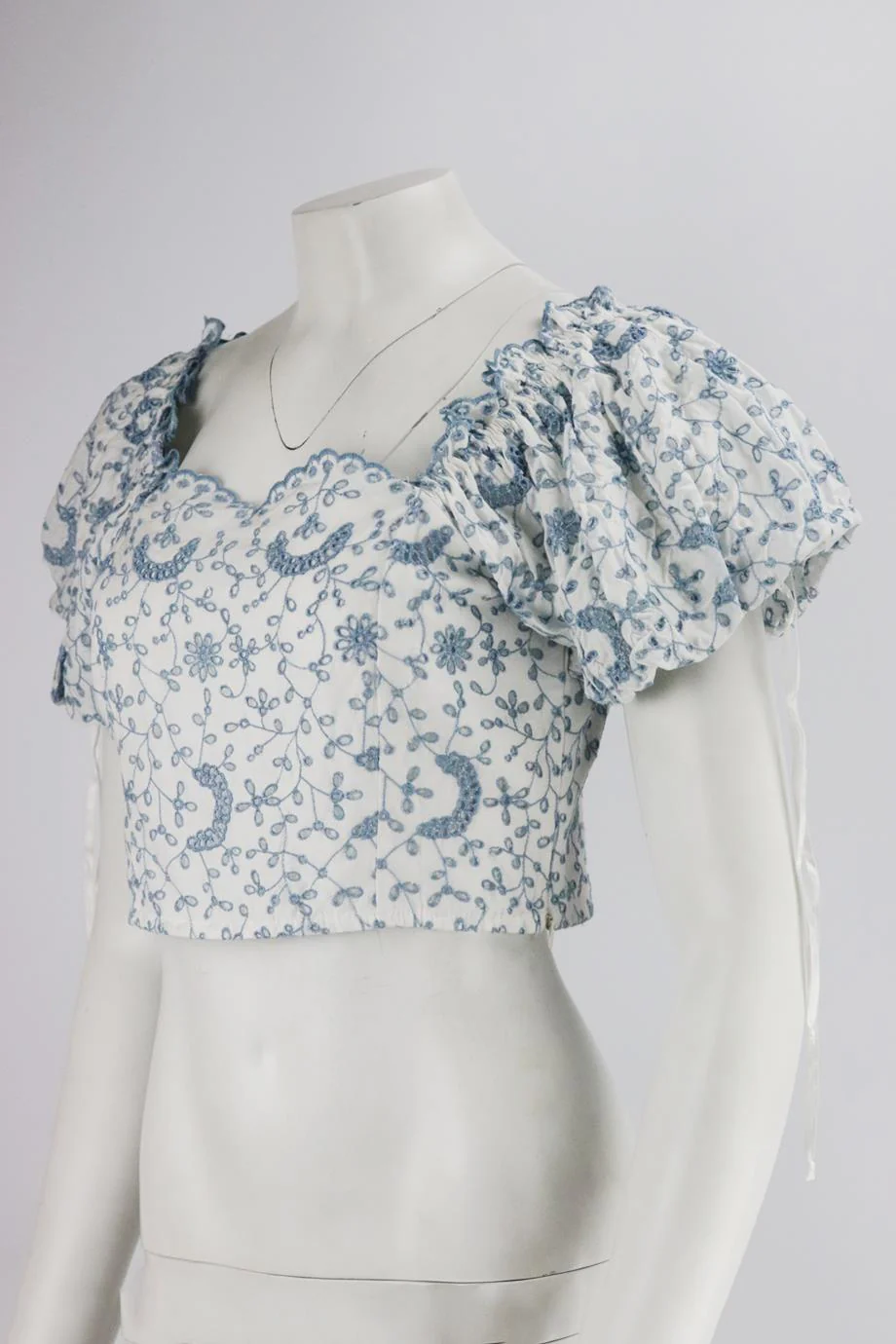 LOVESHACKFANCY CROPPED BRODERIE ANGLAISE COTTON TOP US 4 UK 8 - Image 3