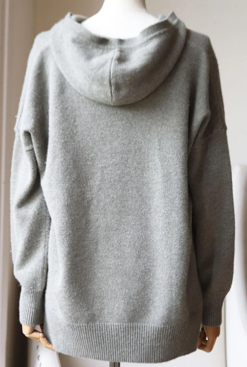 LUCY NAGLE WOOL AND CASHMERE BLEND HOODIE XSMALL/SMALL - Image 4