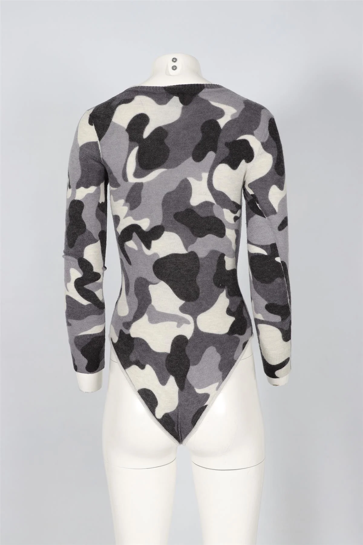 MADELEINE THOMPSON GREY CASHMERE BODYSUIT SMALL - Image 4