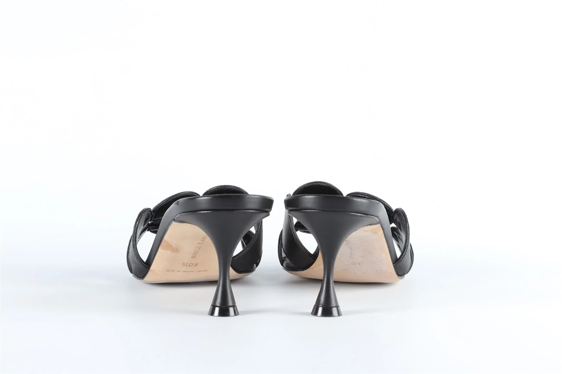 MANOLO BLAHNIK BLACK LEATHER SANDALS EU 40.5 UK 7.5 US 10.5 - Image 5