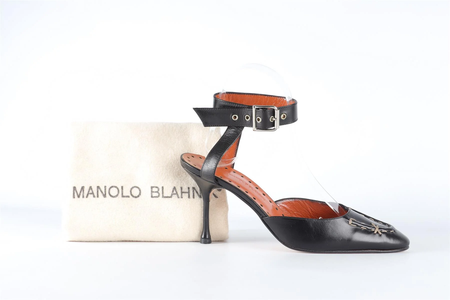 MANOLO BLAHNIK BLACK VINTAGE LEATHER PUMPS EU 37 UK 4 US 7 - Image 7