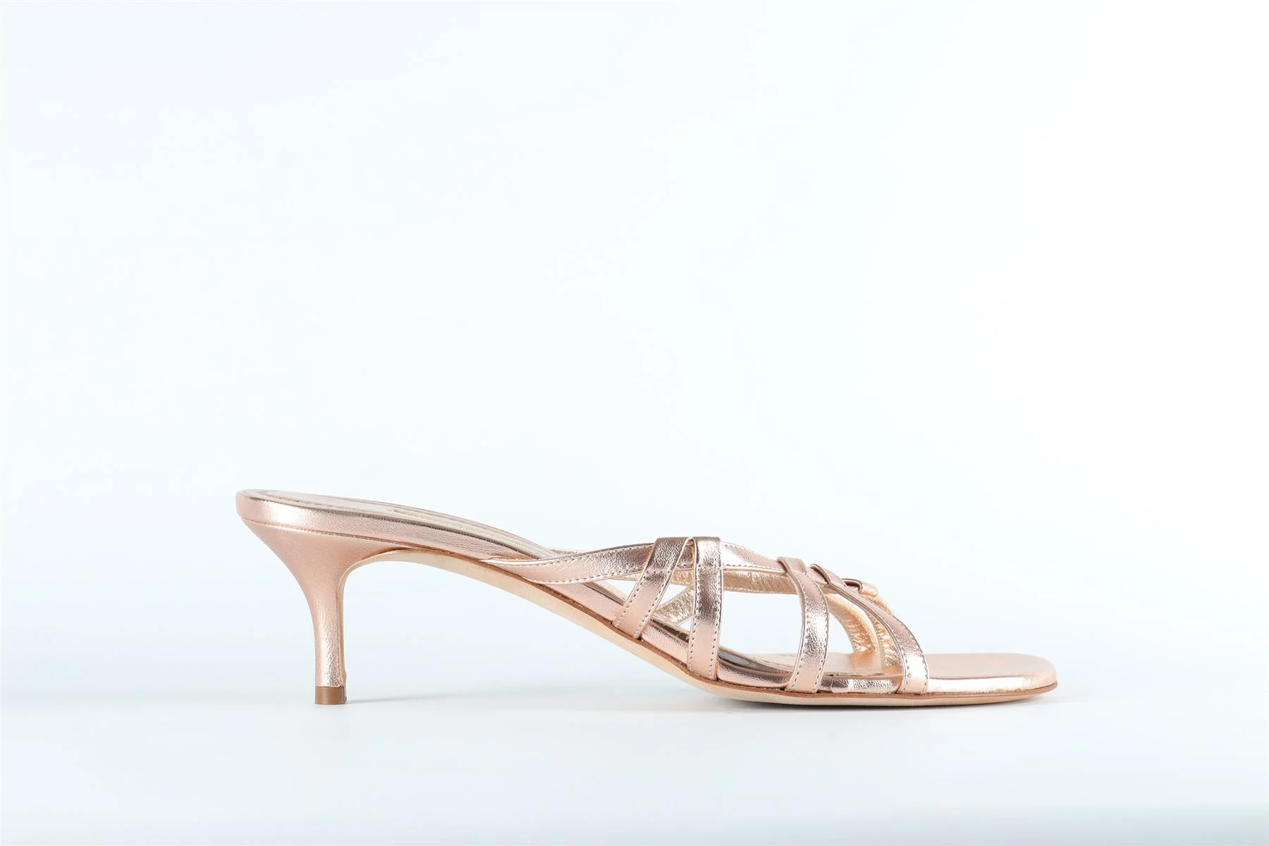 MANOLO BLAHNIK GOLD LEATHER SANDALS EU 40 UK 7 US 10 - Image 2