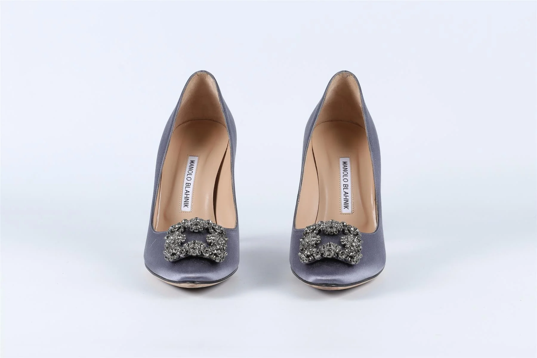 MANOLO BLAHNIK GREY HANGISI CRYSTAL AND SATIN PUMPS EU 38 UK 5 US 8 - Image 3