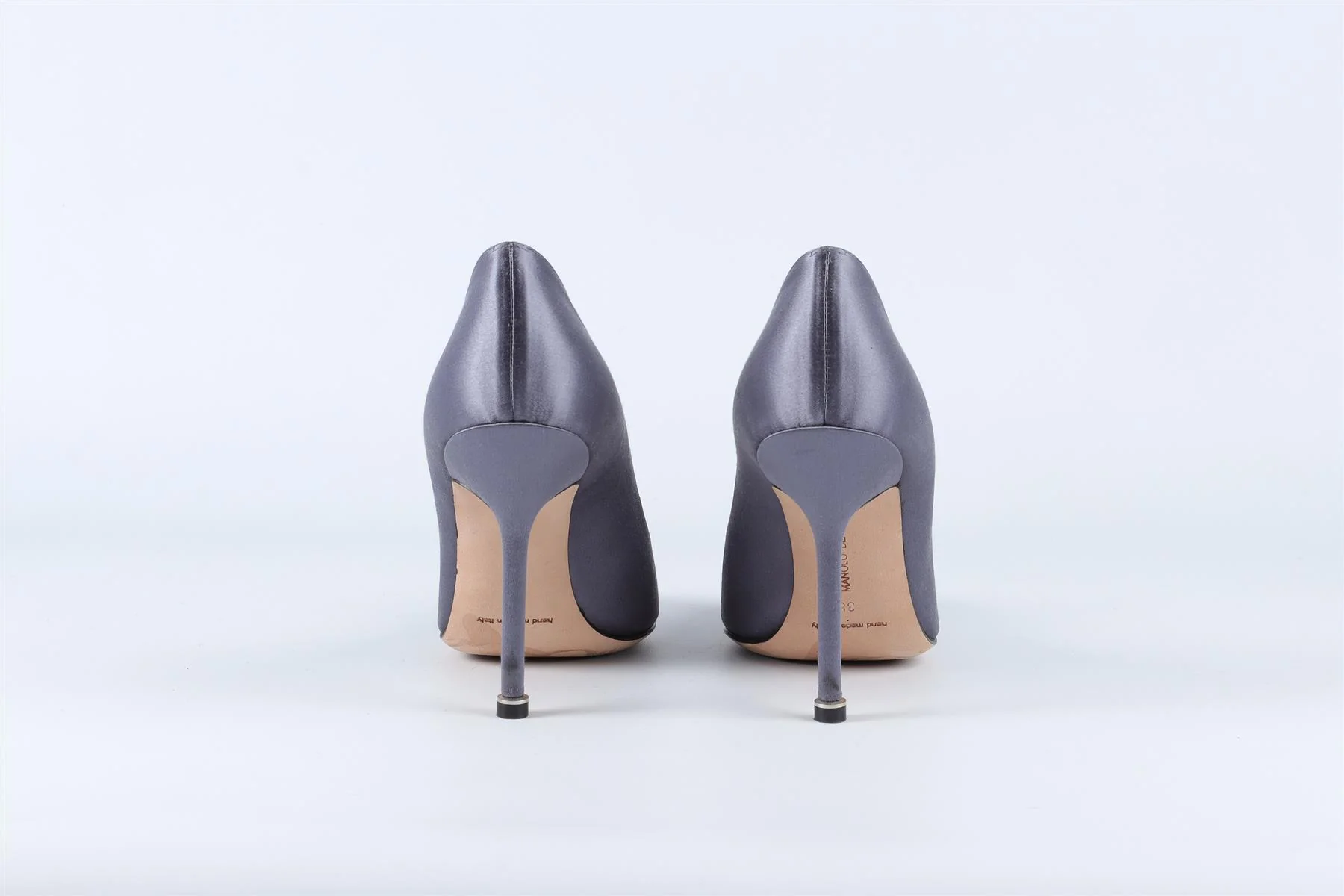 MANOLO BLAHNIK GREY HANGISI CRYSTAL AND SATIN PUMPS EU 38 UK 5 US 8 - Image 5