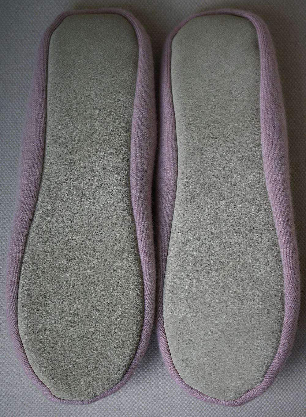 MAX AND MOI POM POM CASHMERE SLIPPERS LARGE - Image 5